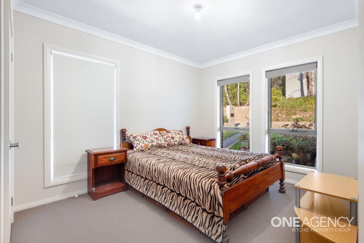 11 Sunridge Avenue, Hazelbrook, Hazelbrook - Thumbnail 8