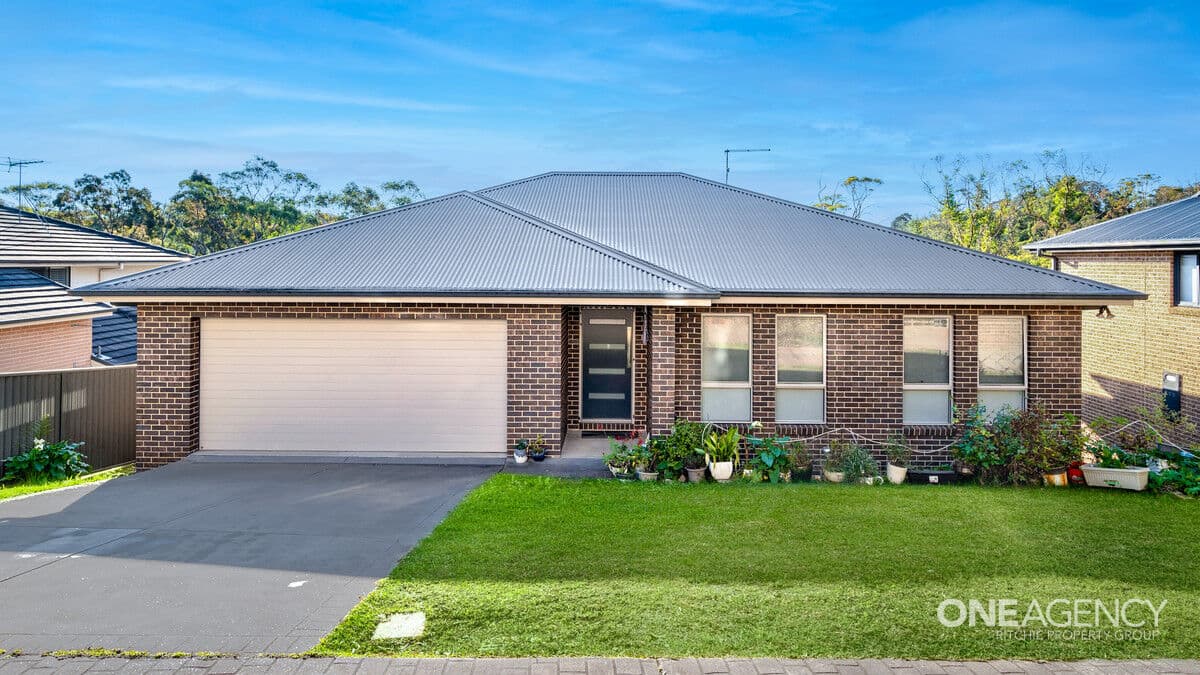 11 Sunridge Avenue, Hazelbrook, Hazelbrook - Image 1