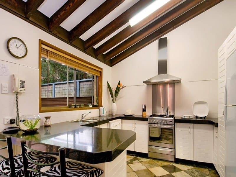 81 Lakeshore Drive, North Avoca, North Avoca - Thumbnail 3
