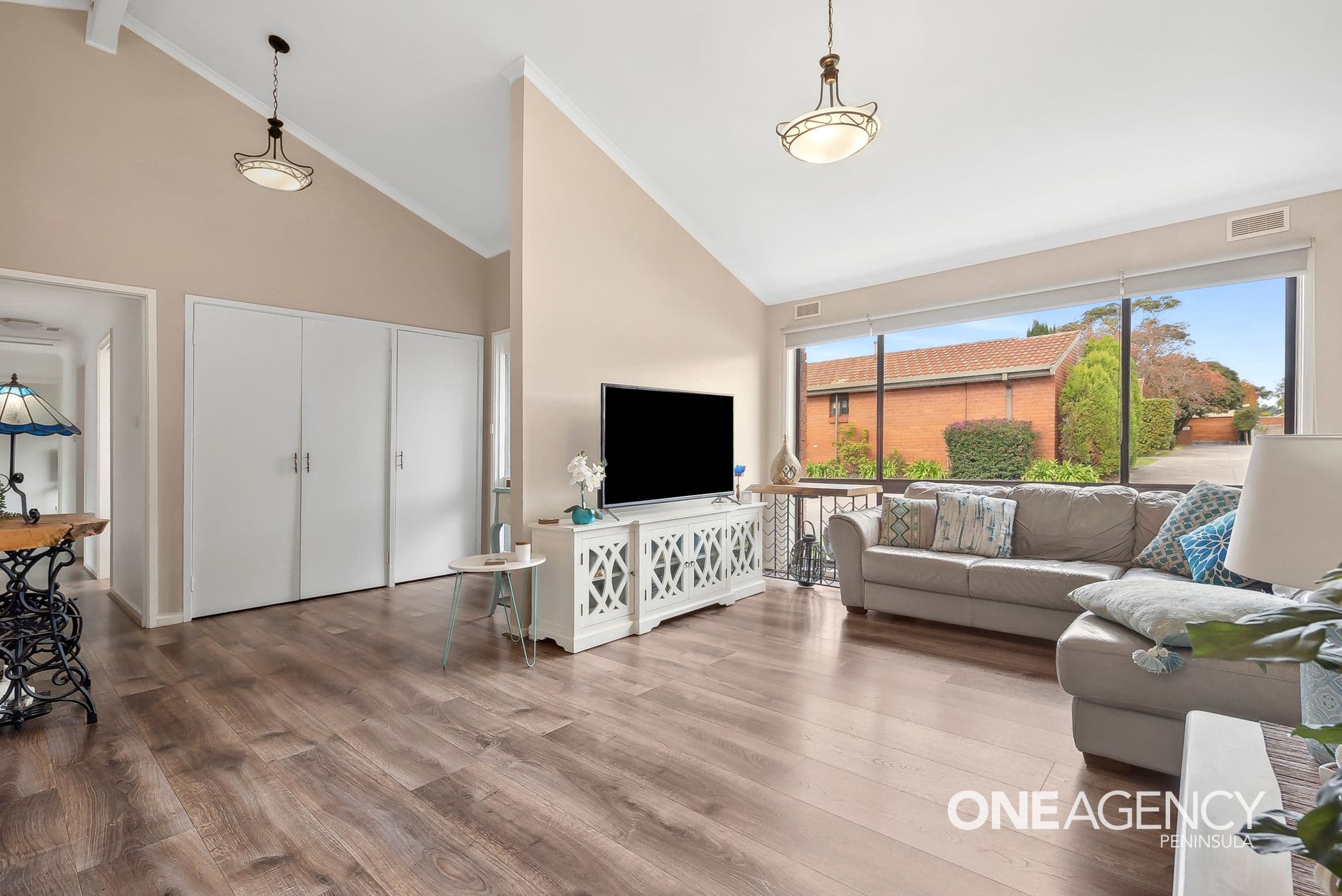 3/21-23 Van Ness Avenue, Mornington, Mornington - Thumbnail 2
