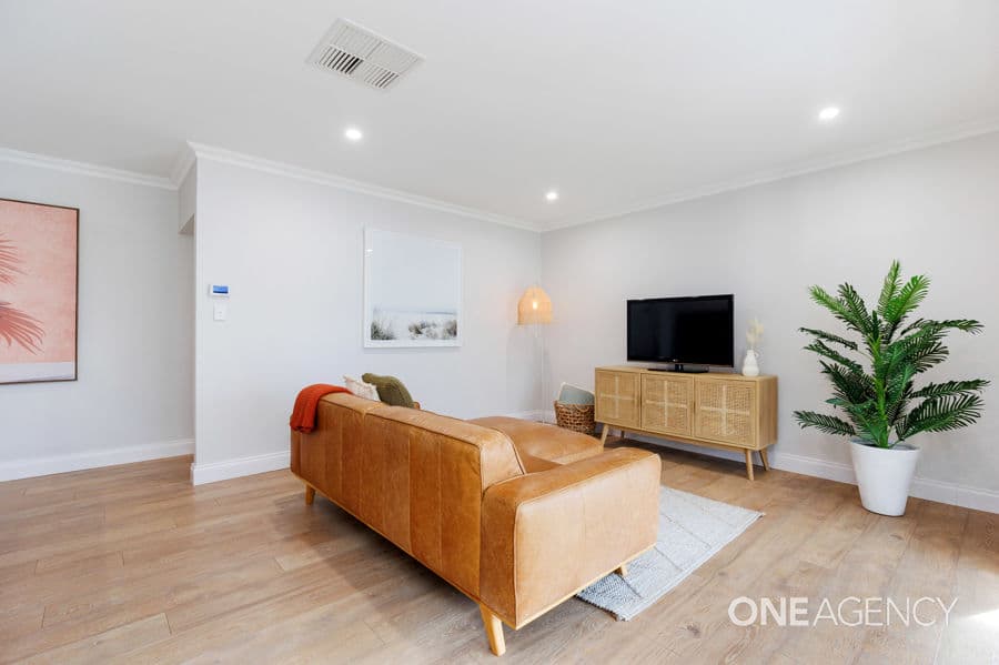 28 YENDA Avenue, Gobbagombalin, Gobbagombalin - Thumbnail 2