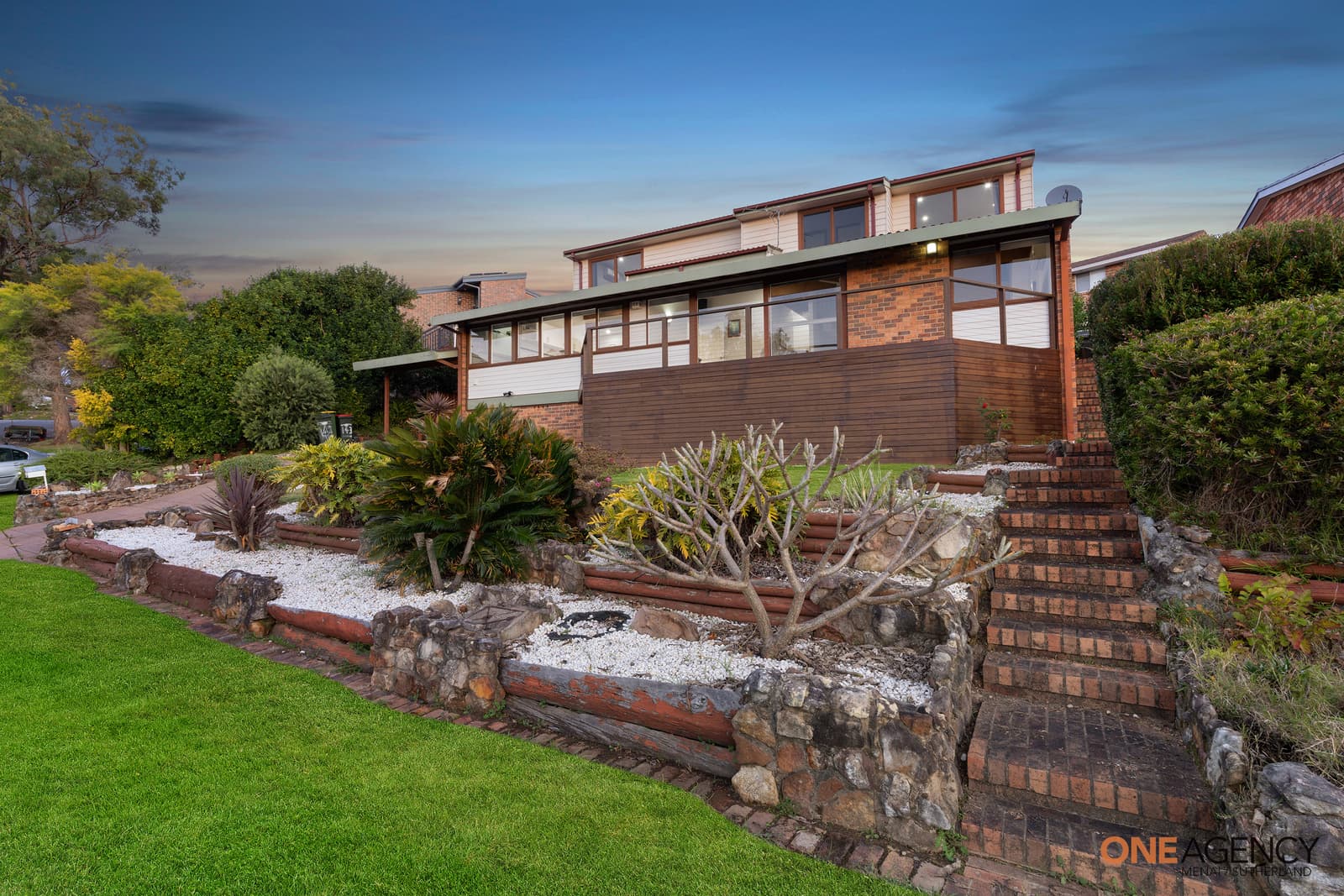 143 Hall Drive, Menai, Menai - Thumbnail 2