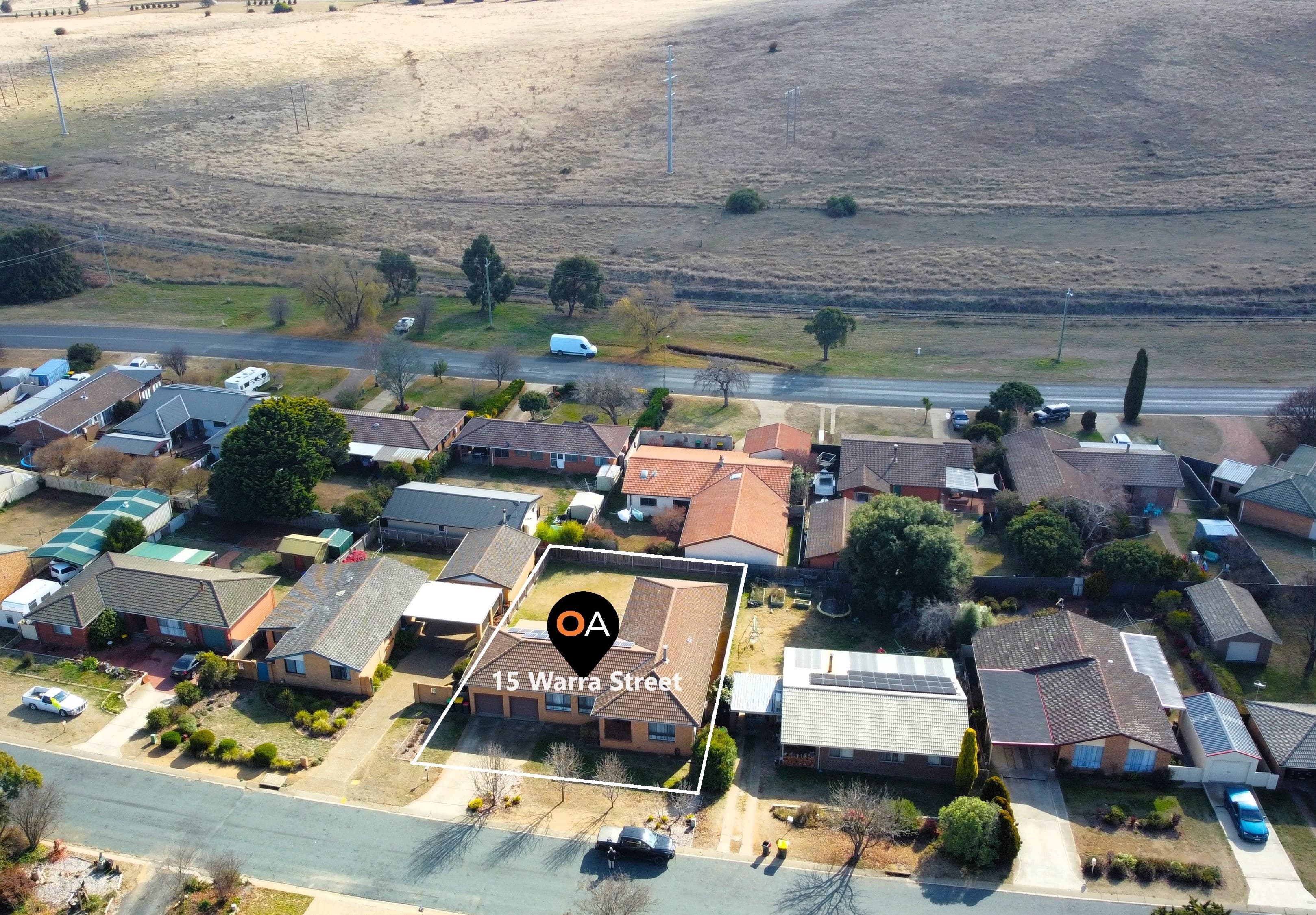 15 Warra Street, Cooma, Cooma - Thumbnail 2