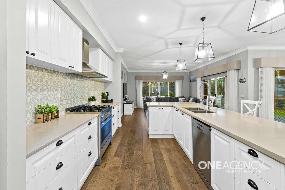 4 Sandy Avenue, Point Cook, Point Cook - Thumbnail 6