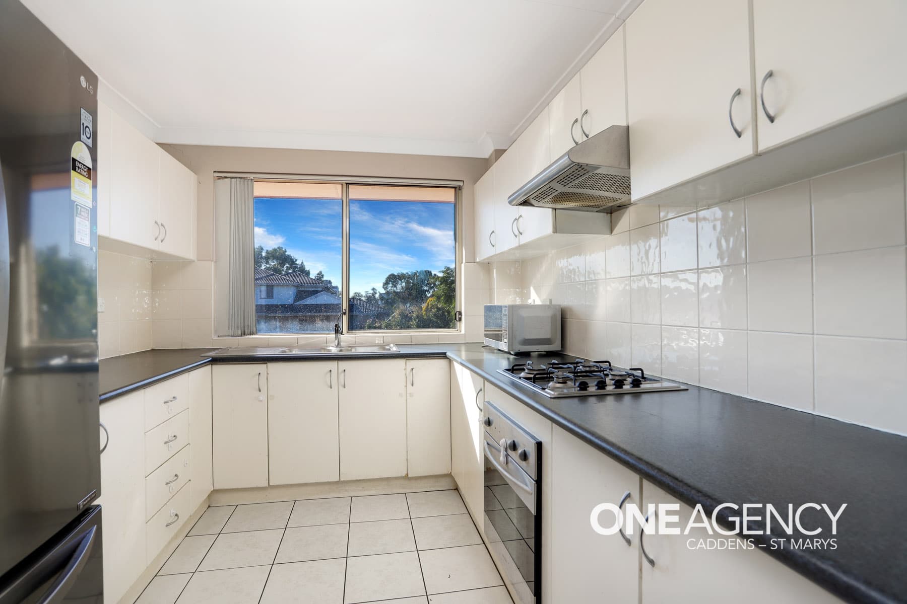 9/10-12 Putland Street, St Marys, St Marys - Thumbnail 2