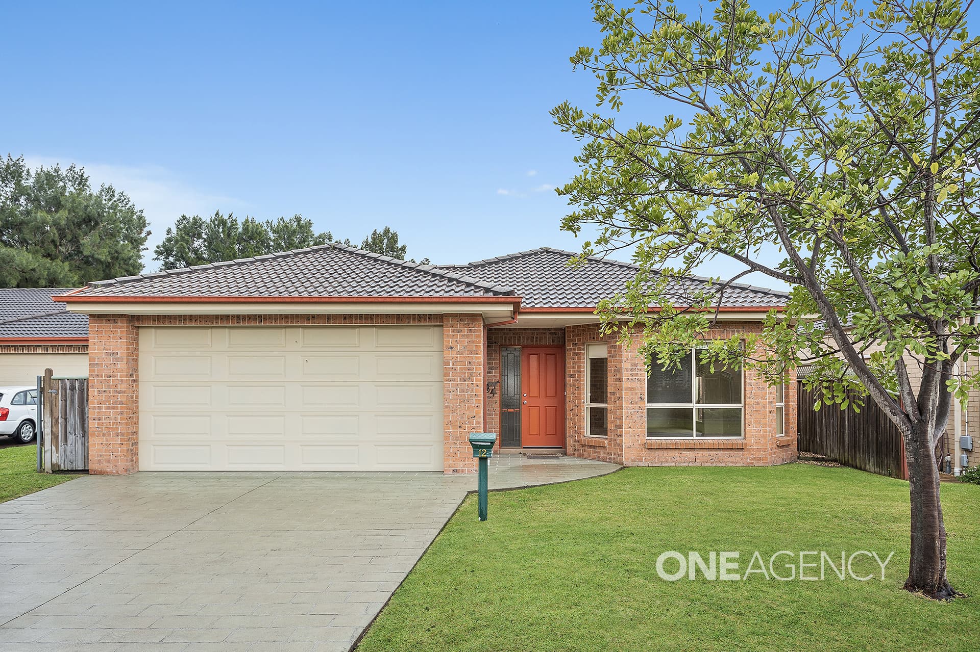 12 Kalbarri Grove, Kanahooka, Kanahooka - Image 1