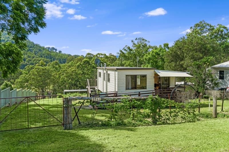 3741 The Bucketts Way, Krambach, Krambach - Thumbnail 2