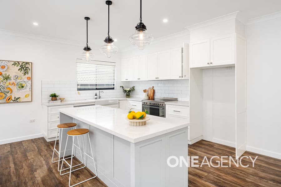8 AVON Avenue, Lake Albert, Lake Albert - Thumbnail 5