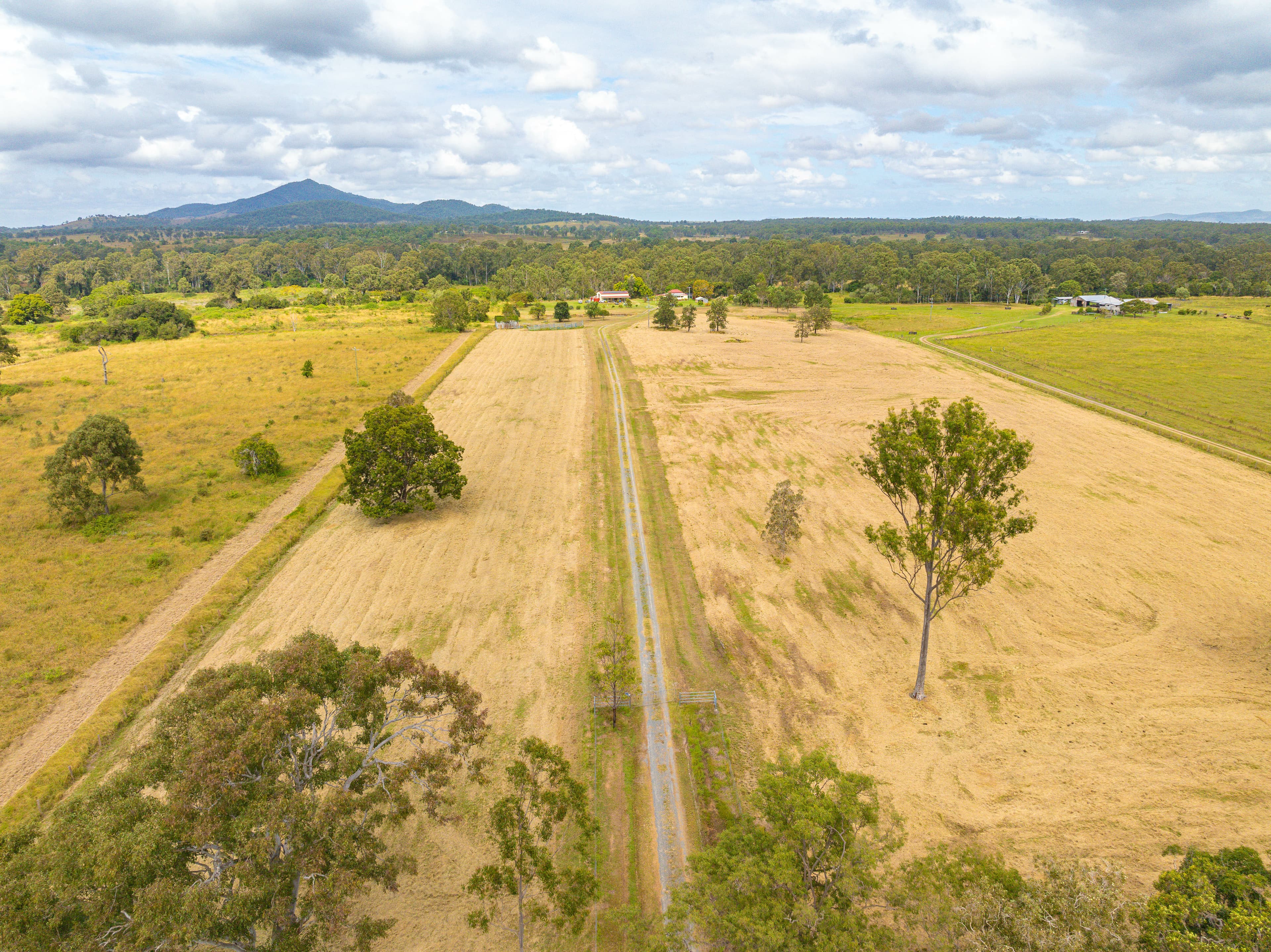 2566 Mungar Road, Tiaro, Tiaro - Thumbnail 2