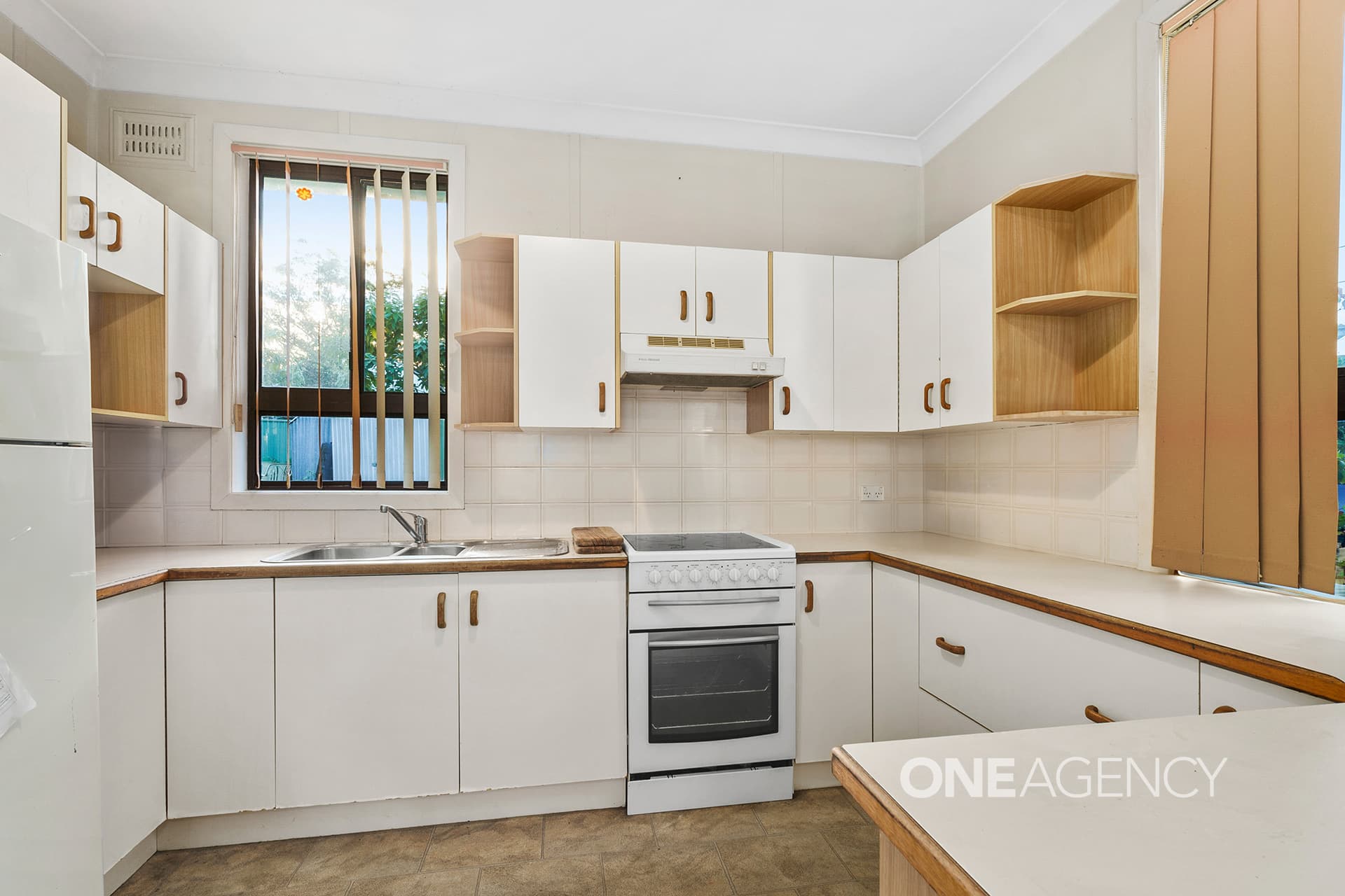 1 Bourne Avenue, Nowra, Nowra - Thumbnail 5