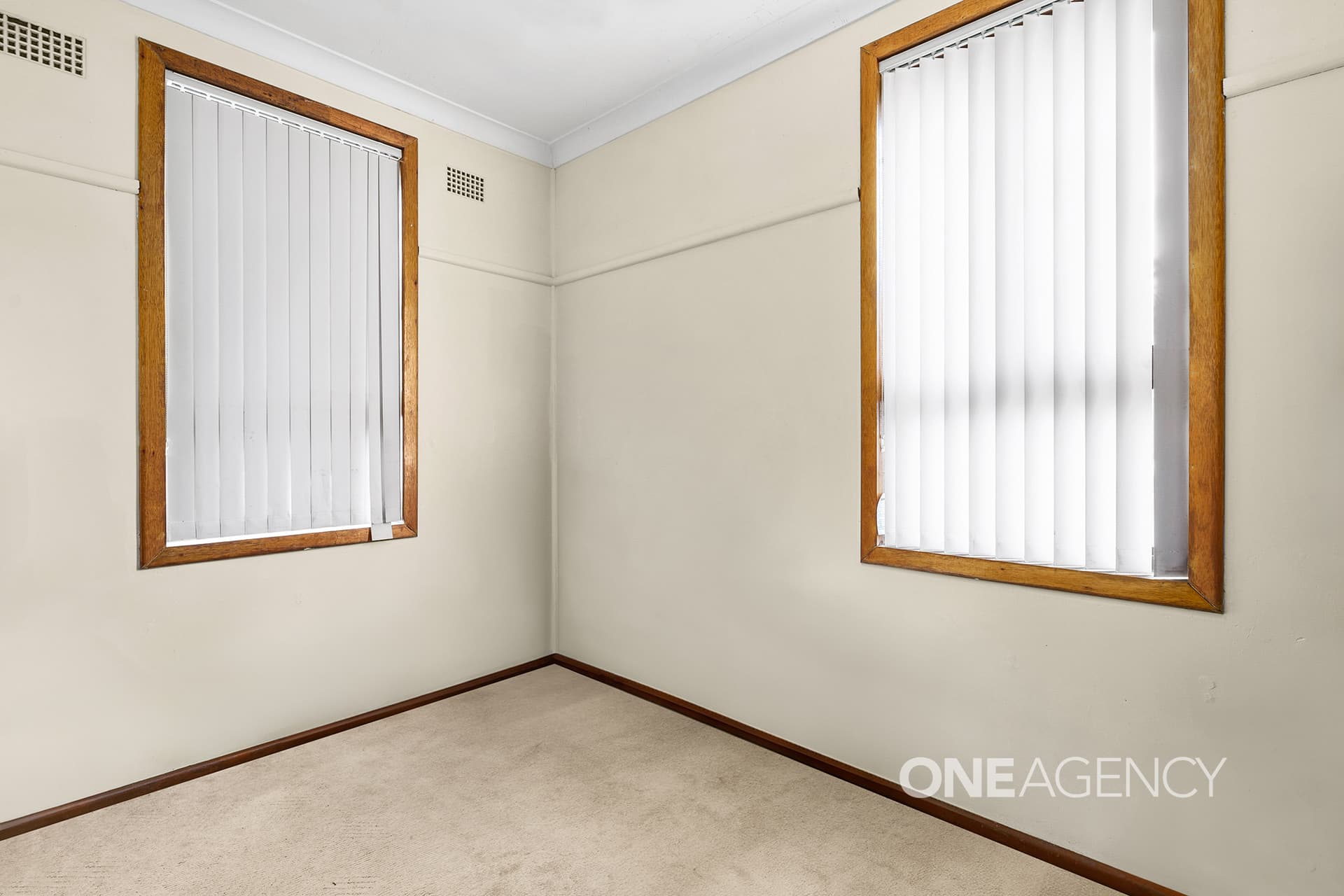 1 Bourne Avenue, Nowra, Nowra - Thumbnail 8