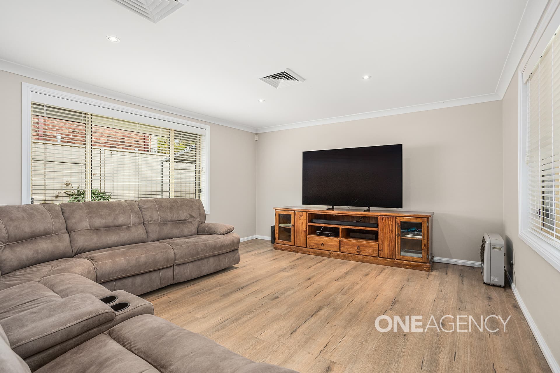 5 Grovewood Court, Horsley, Horsley - Thumbnail 3