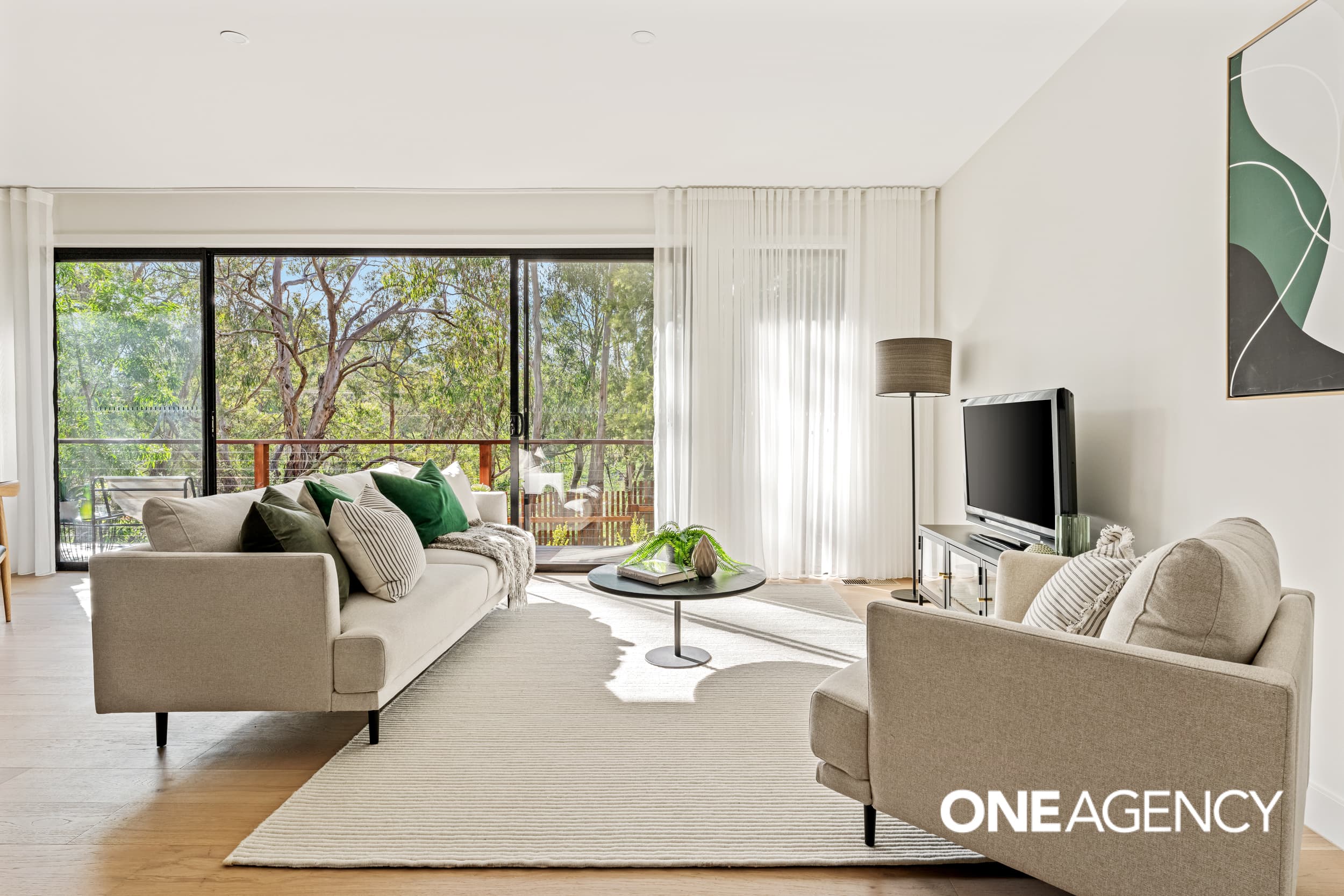 27 Jackson Avenue, Mont Albert North, Mont Albert North - Thumbnail 2