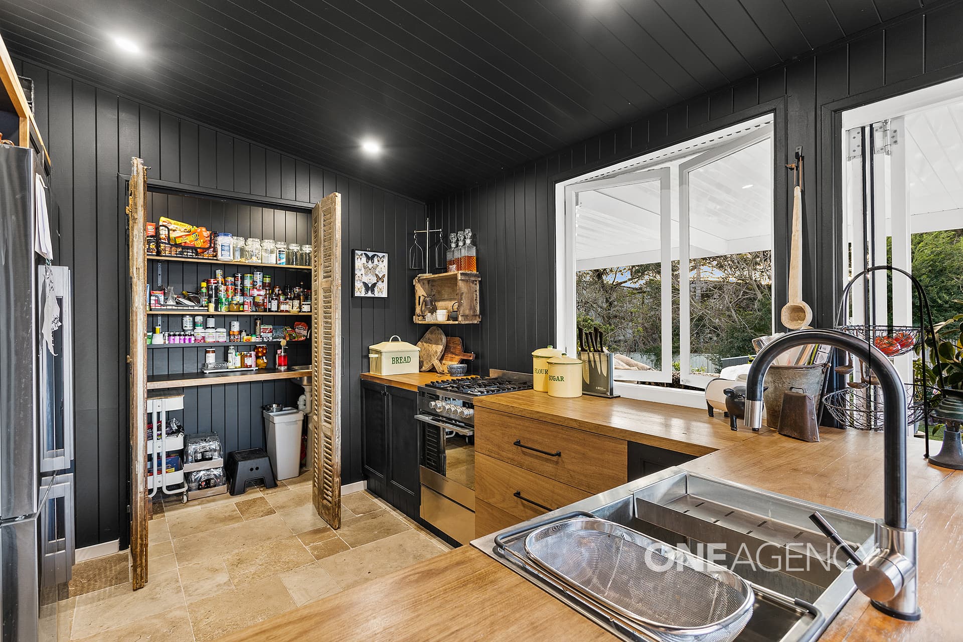 14 Roberts Avenue, Barrack Heights, Barrack Heights - Thumbnail 4