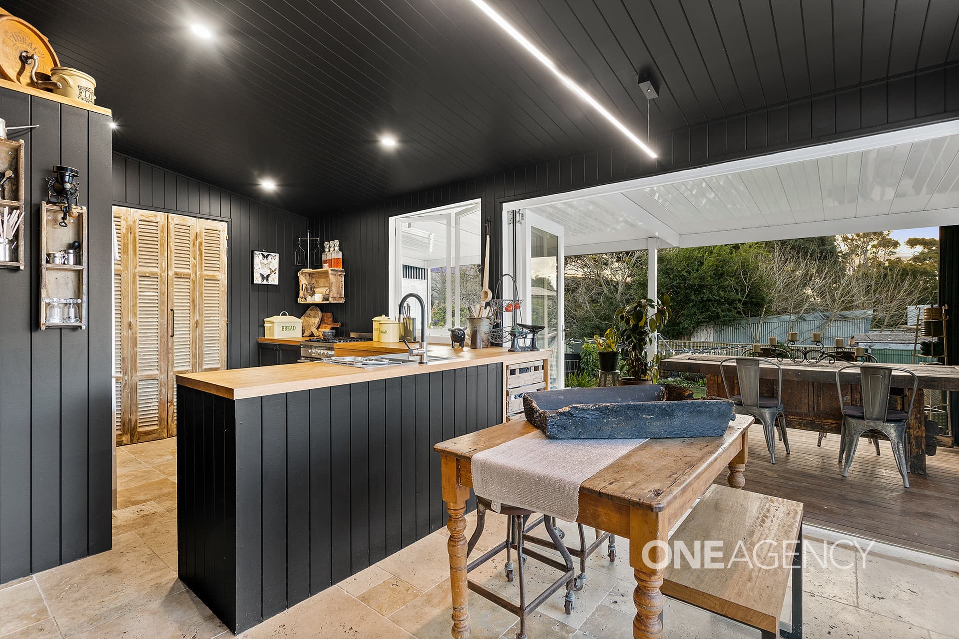 14 Roberts Avenue, Barrack Heights, Barrack Heights - Thumbnail 6