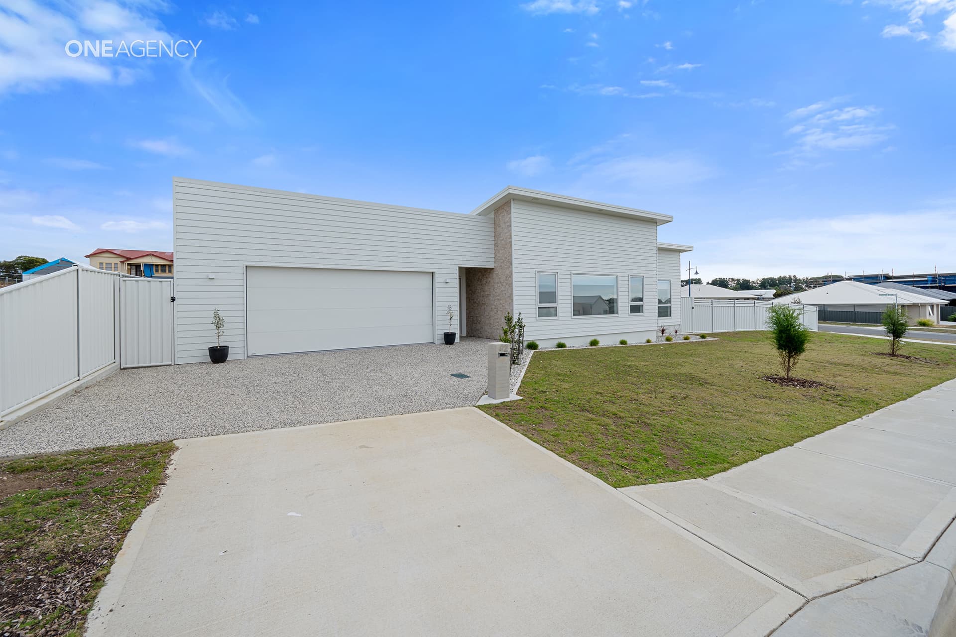 42 Chardonnay Drive, Hawley Beach, Hawley Beach - Image 1