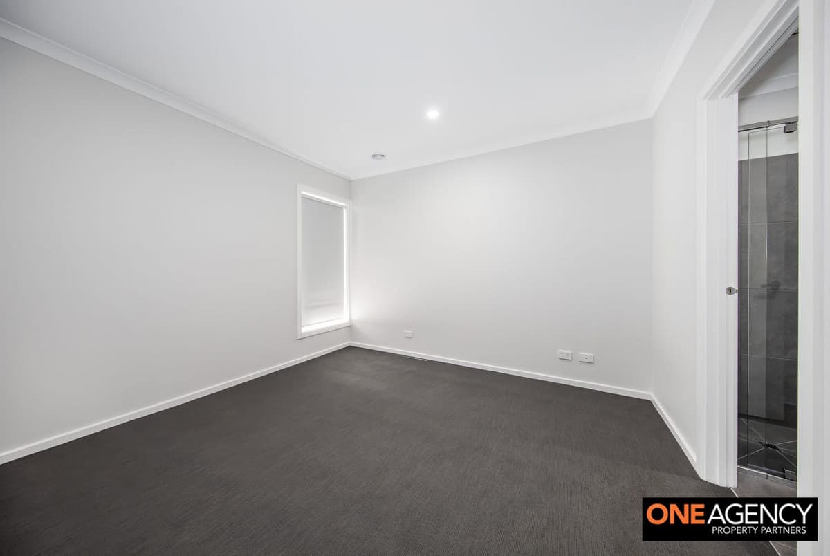 15 Oakham Drive, Harkness, Harkness - Thumbnail 4