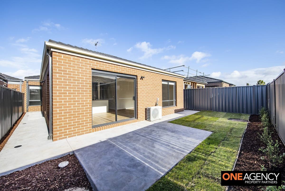 15 Oakham Drive, Harkness, Harkness - Thumbnail 8