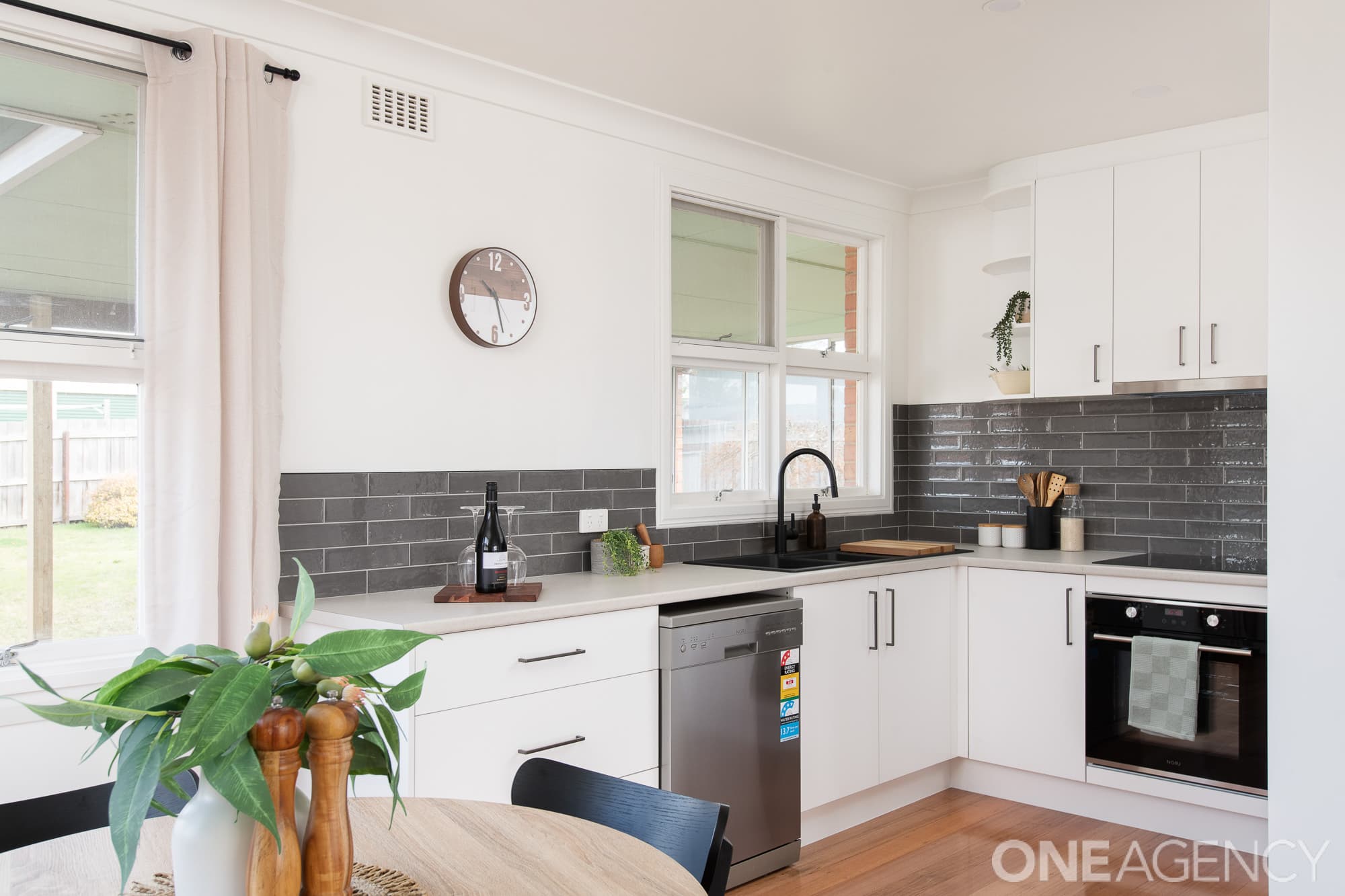 28 Vale Street, Prospect Vale, Prospect Vale - Thumbnail 3