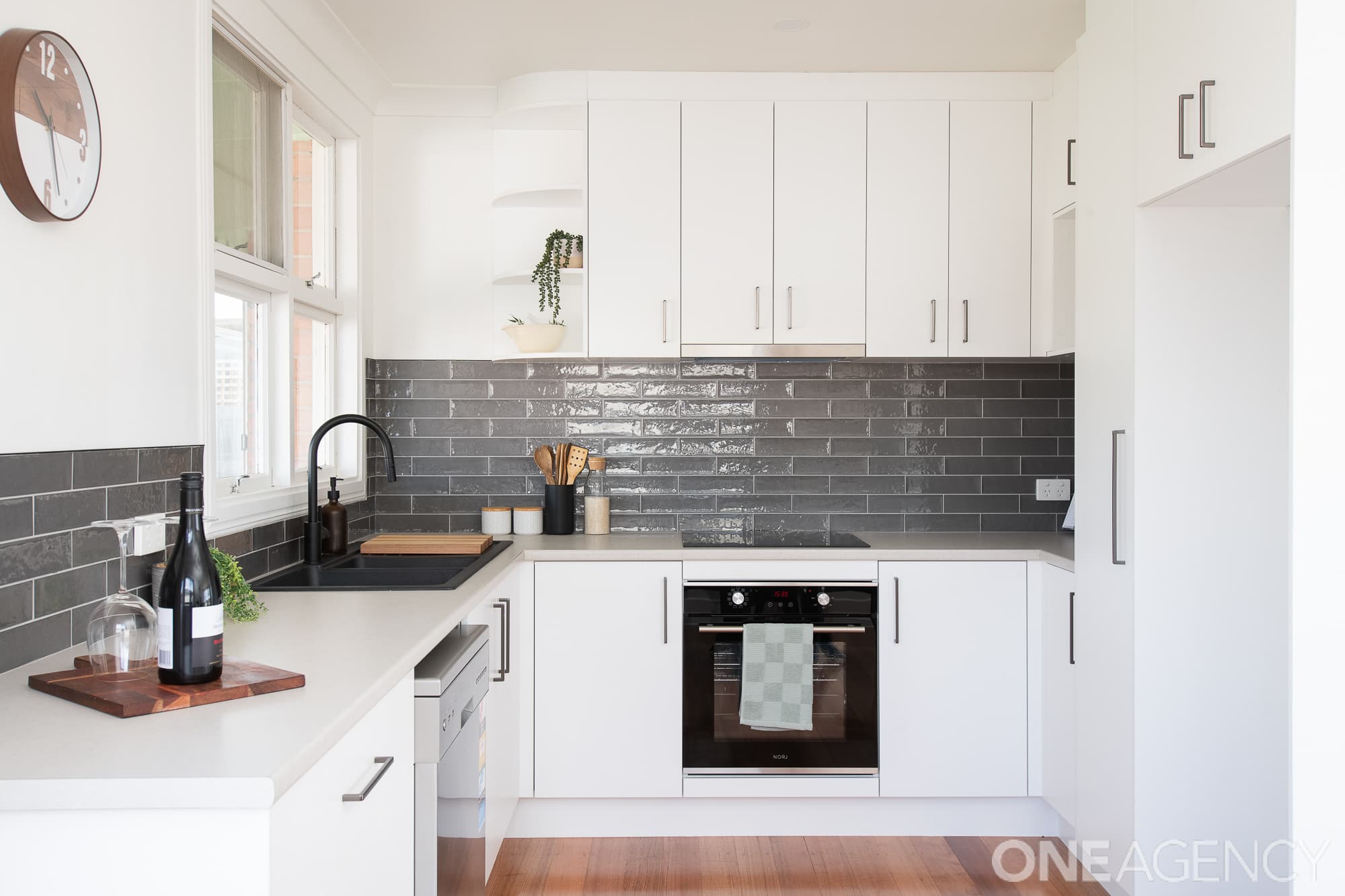 28 Vale Street, Prospect Vale, Prospect Vale - Thumbnail 2