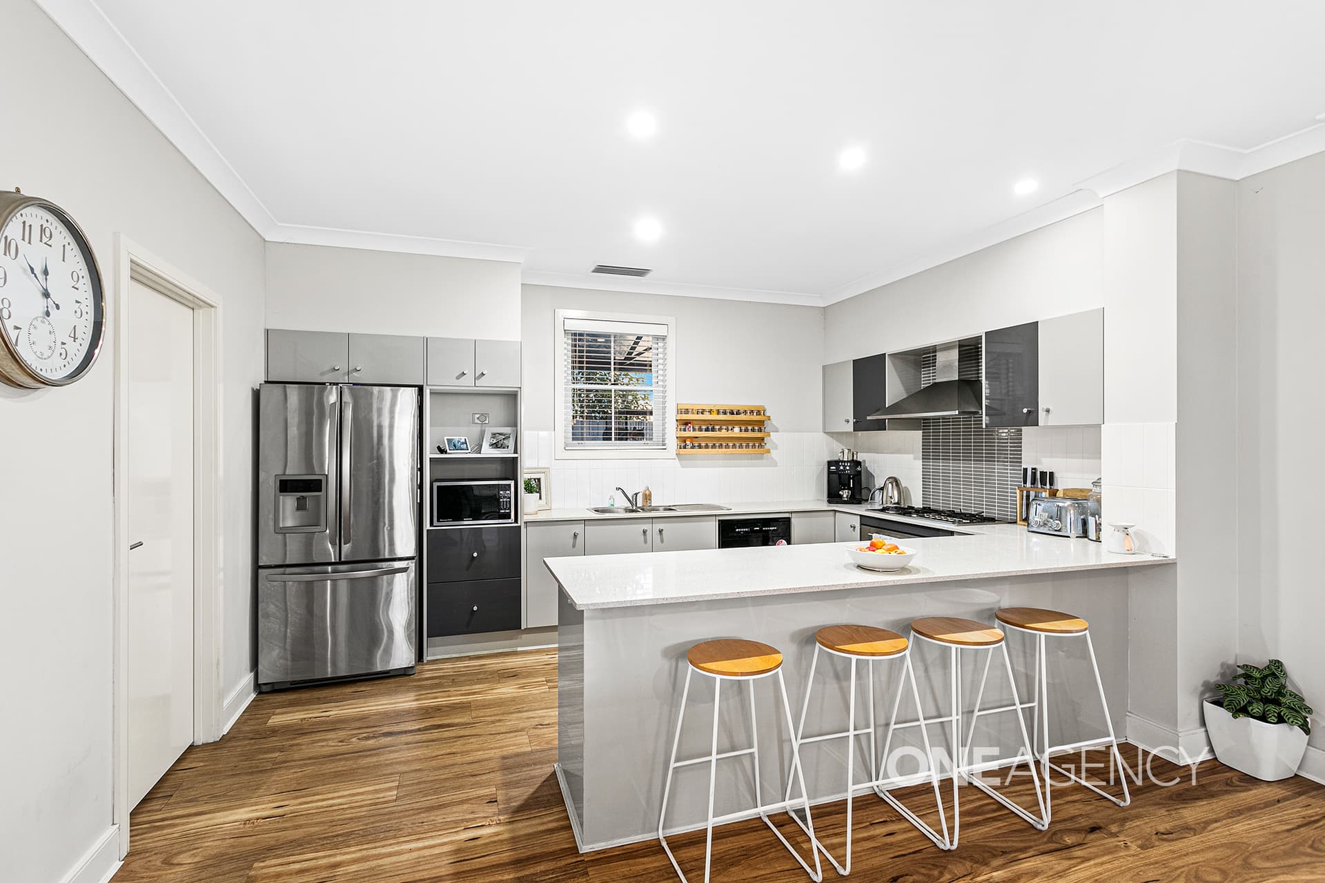13 Broughton Avenue, Tullimbar, Tullimbar - Thumbnail 3