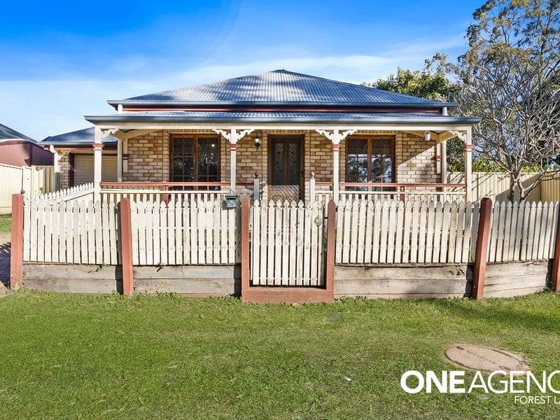 13 Hyde Place, Forest Lake, Forest Lake - Image 1