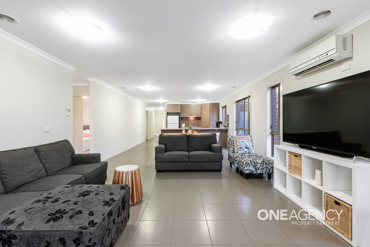 2 Ethan Road, Point Cook, Point Cook - Thumbnail 7