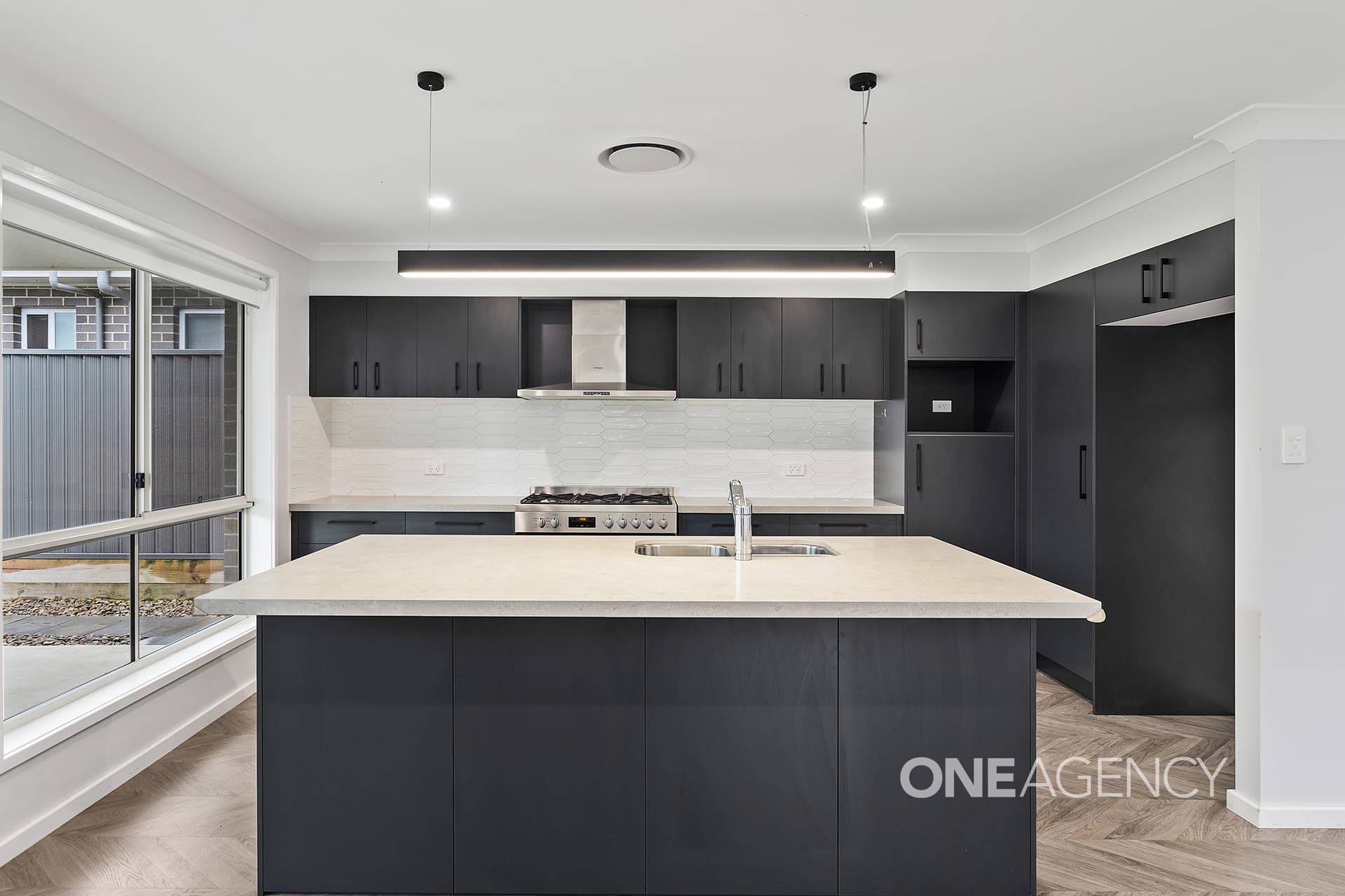 6 Starling Drive, Calderwood, Calderwood - Thumbnail 3