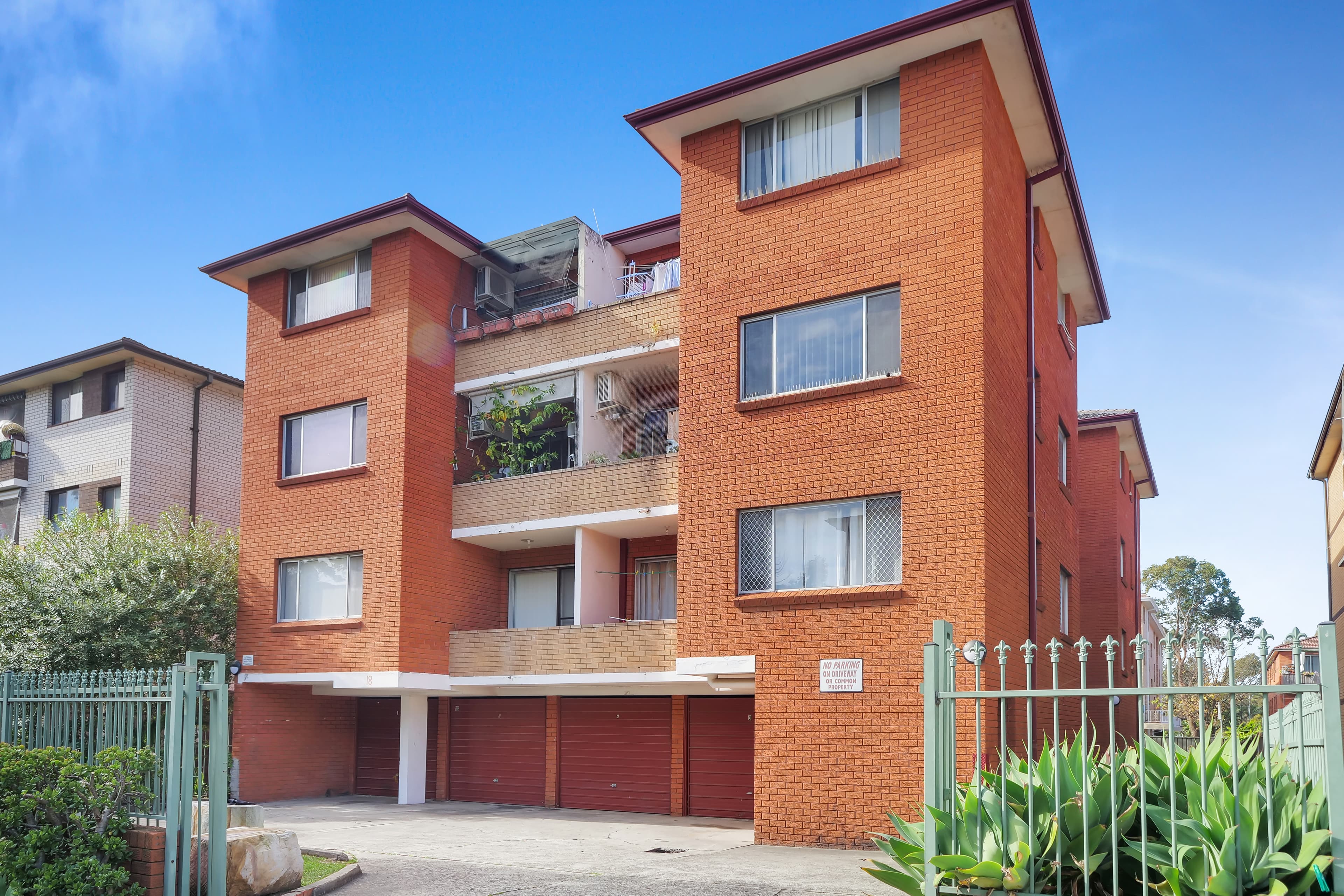 8/18 Drummond Street, Warwick Farm, Warwick Farm - Image 1