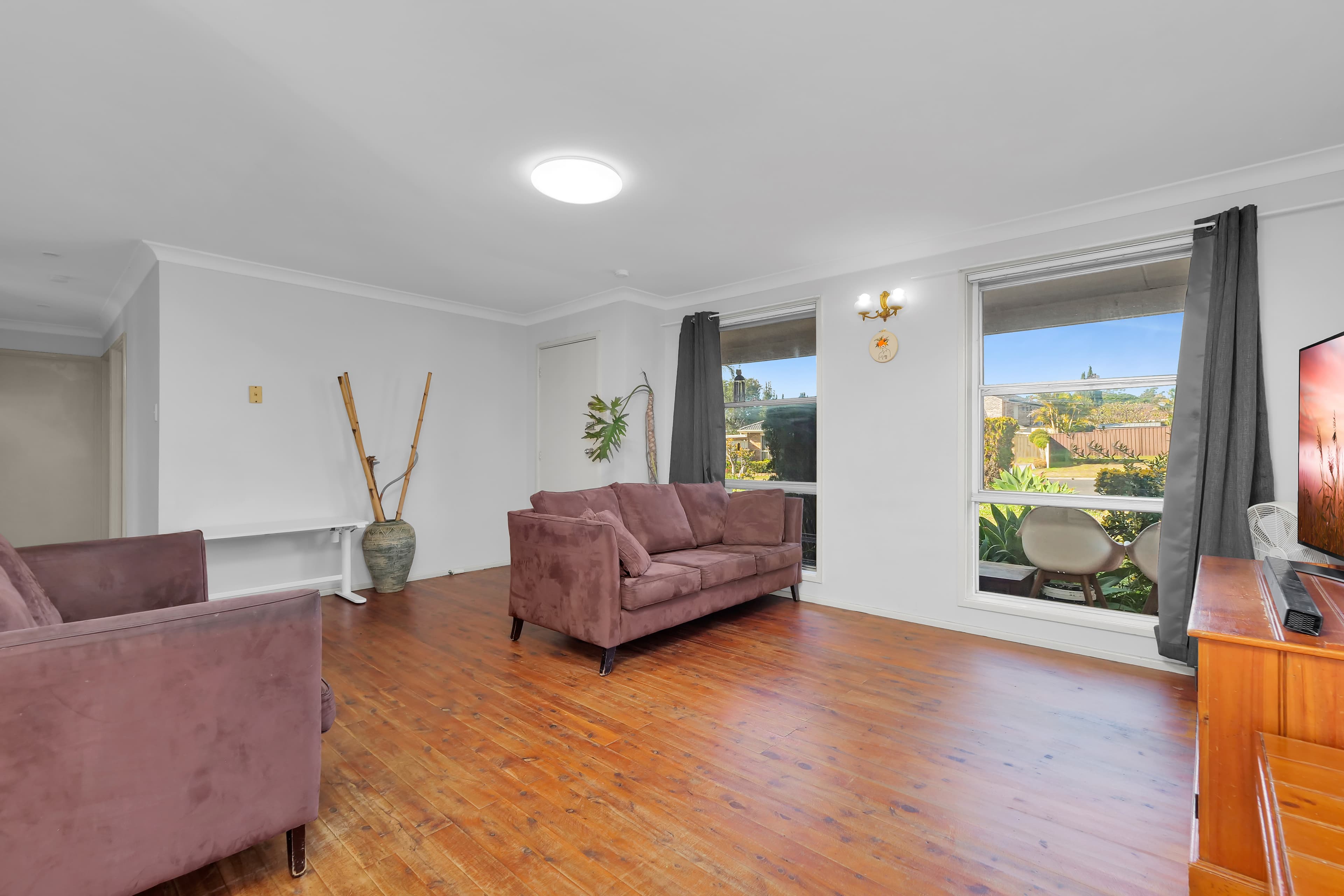 8 Dee Why Place, Woodbine, Woodbine - Thumbnail 3