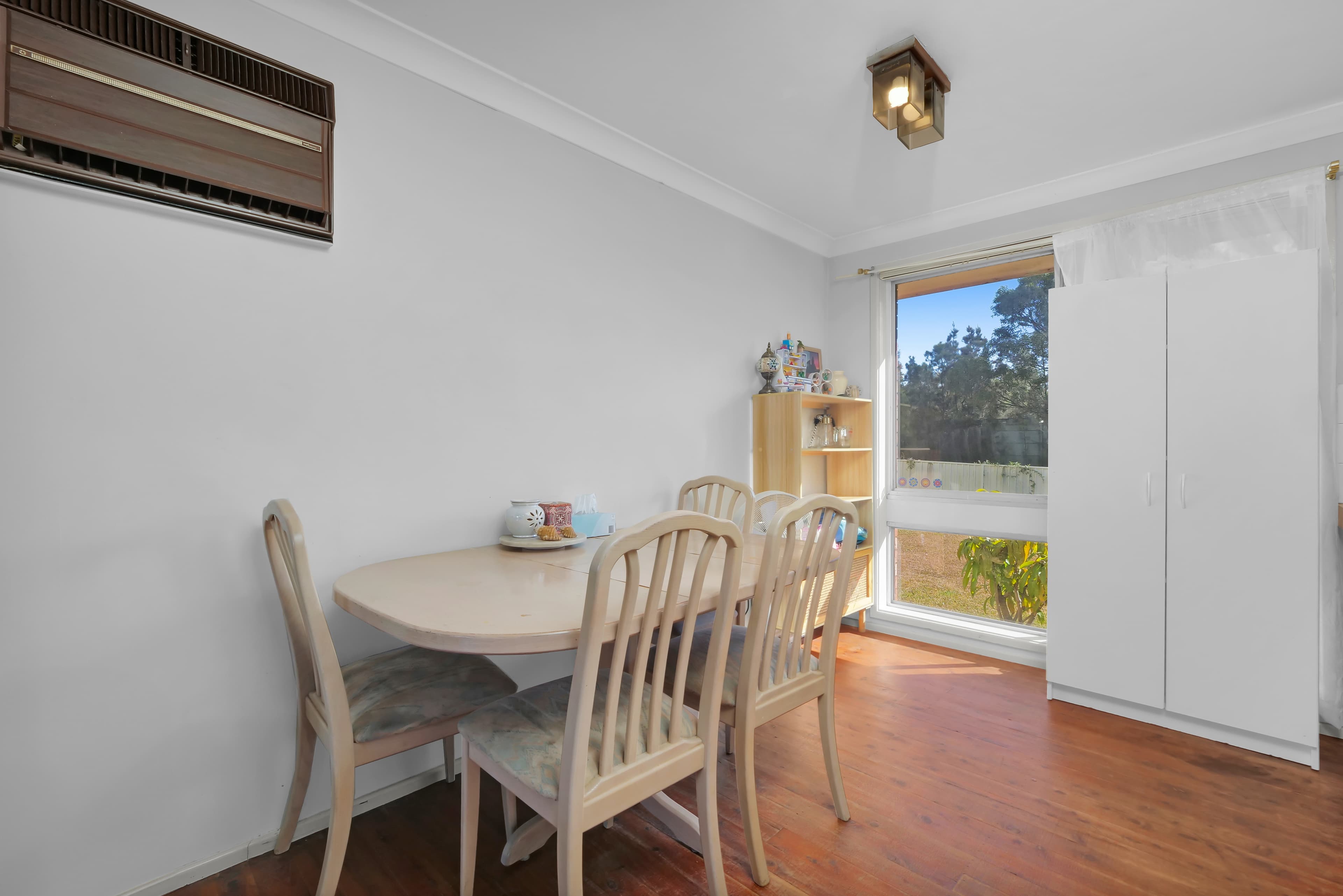 8 Dee Why Place, Woodbine, Woodbine - Thumbnail 4