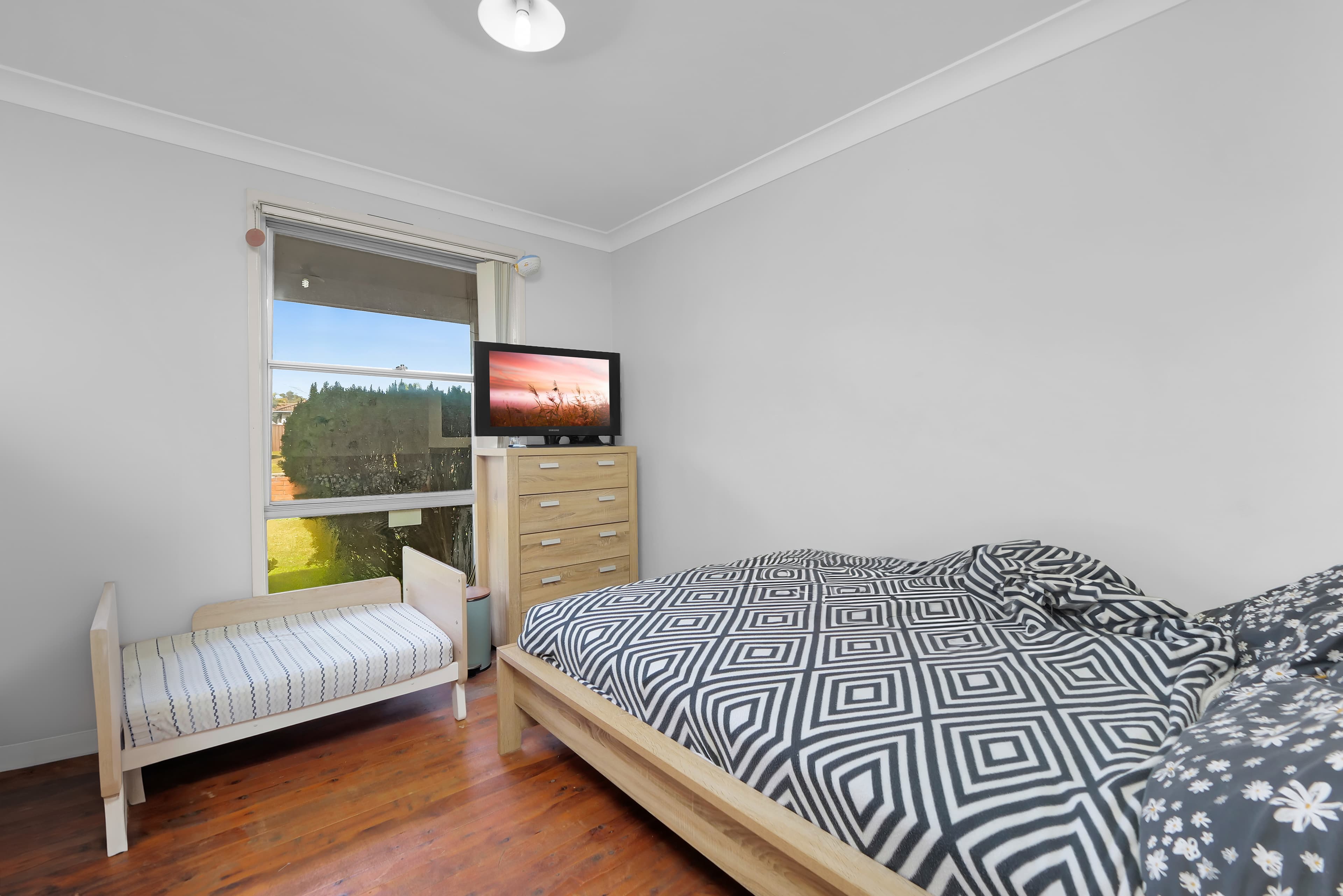 8 Dee Why Place, Woodbine, Woodbine - Thumbnail 7