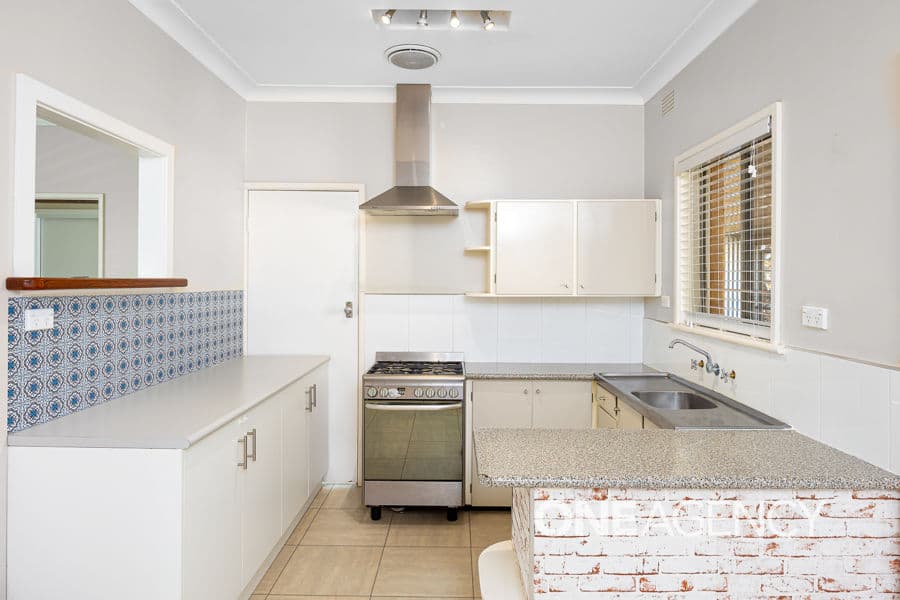 6 STANLEY Street, Kooringal, Kooringal - Thumbnail 8