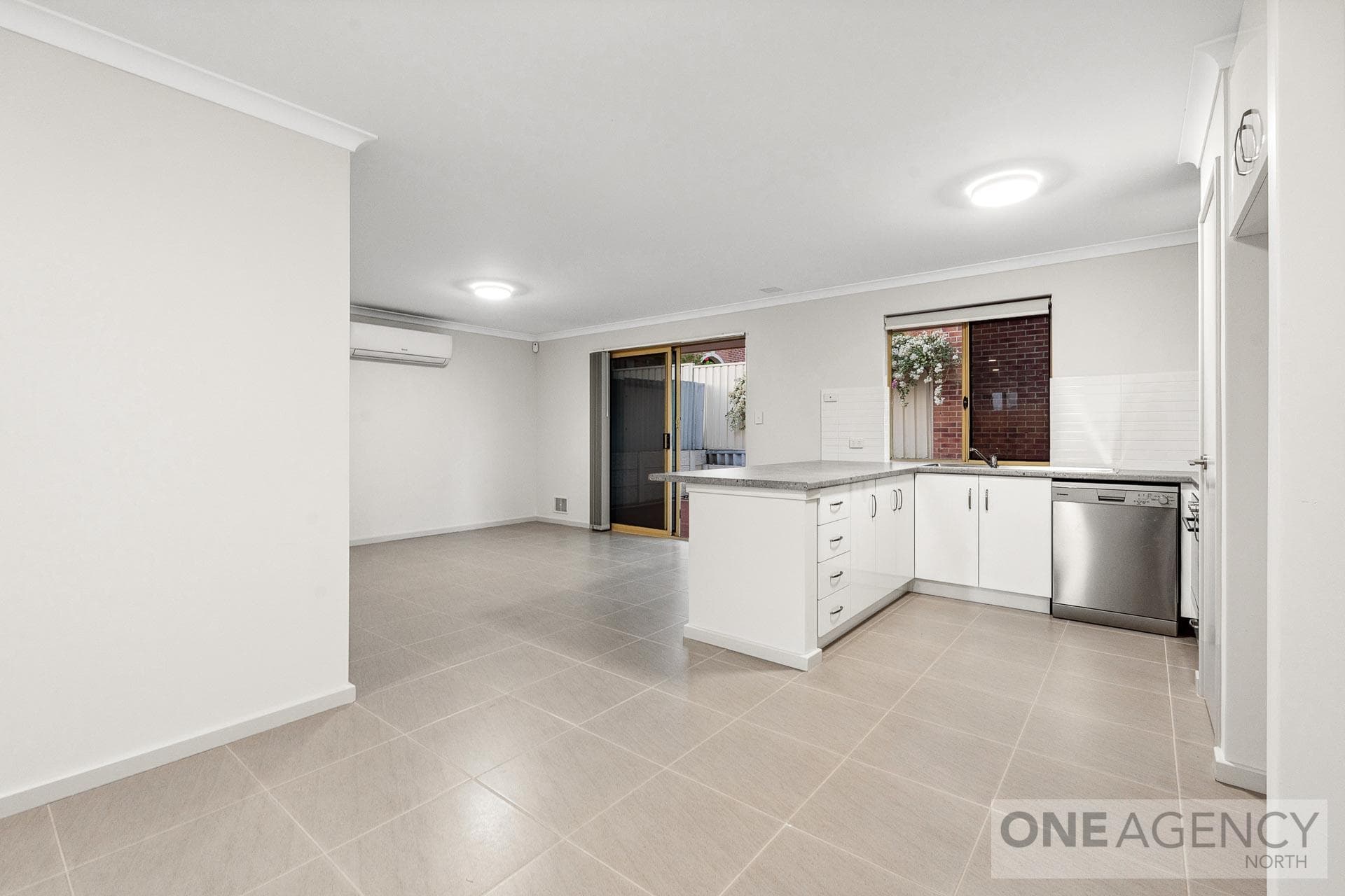 2/158 Hillsborough Drive, Nollamara, Nollamara - Thumbnail 8