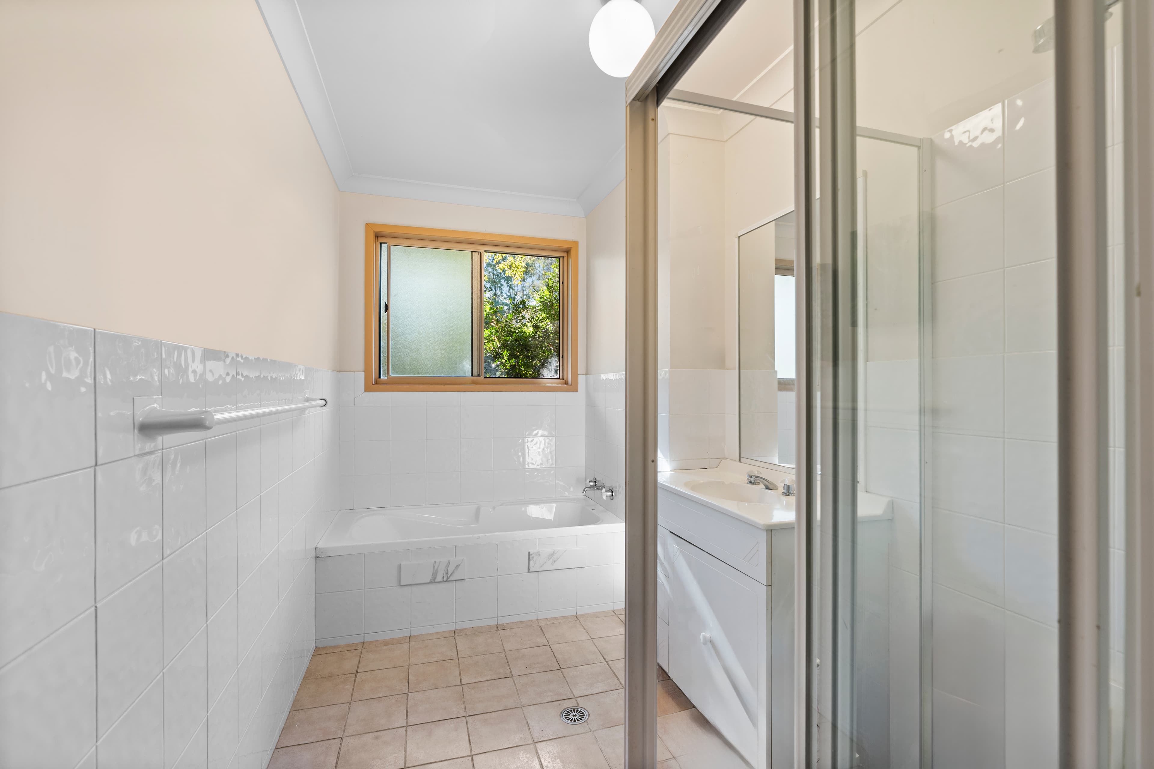 11 Wullun Close, North Gosford, North Gosford - Thumbnail 5