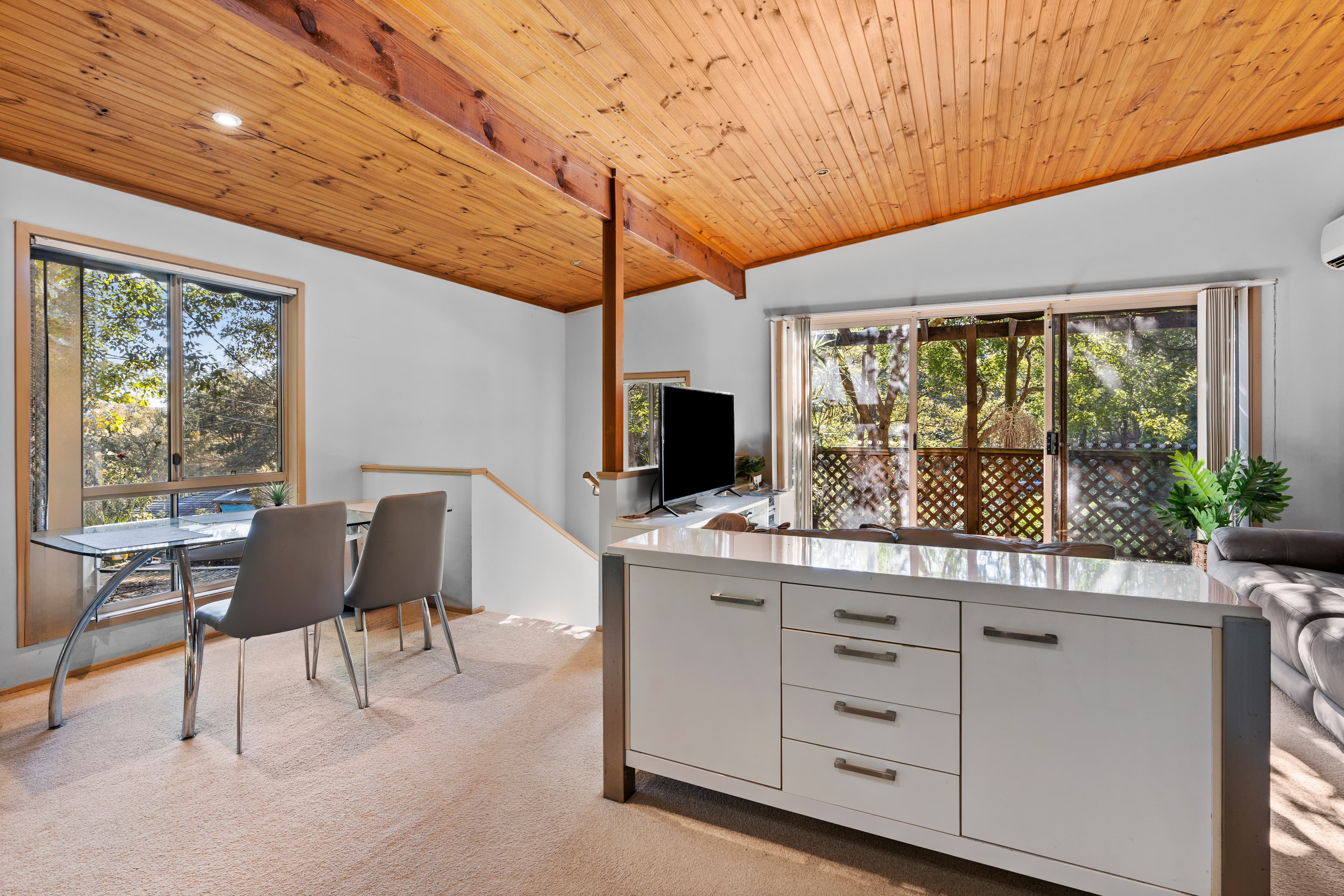 11 Wullun Close, North Gosford, North Gosford - Thumbnail 7