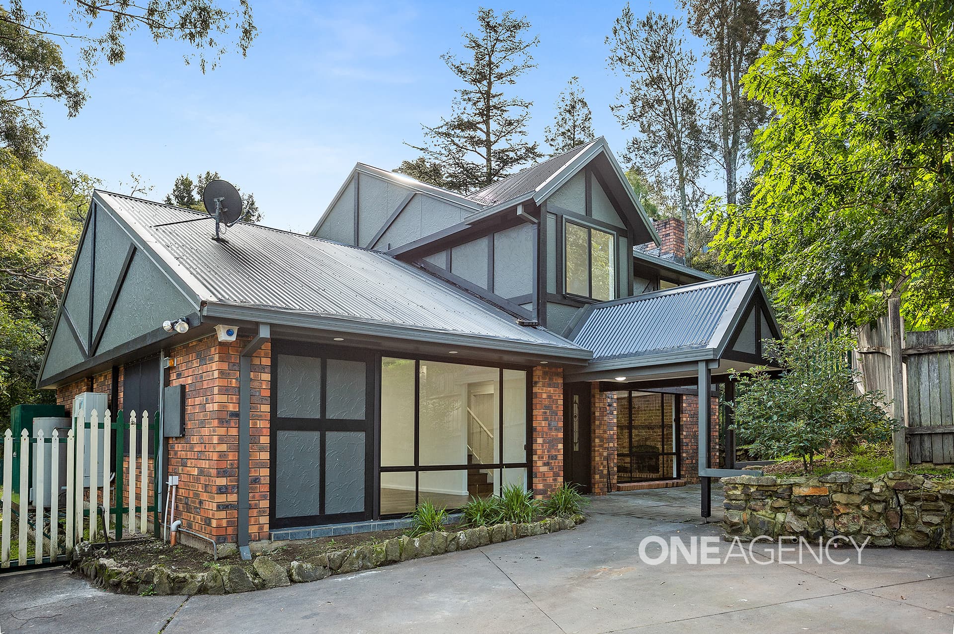 14 Poplar Avenue, Unanderra, Unanderra - Image 1