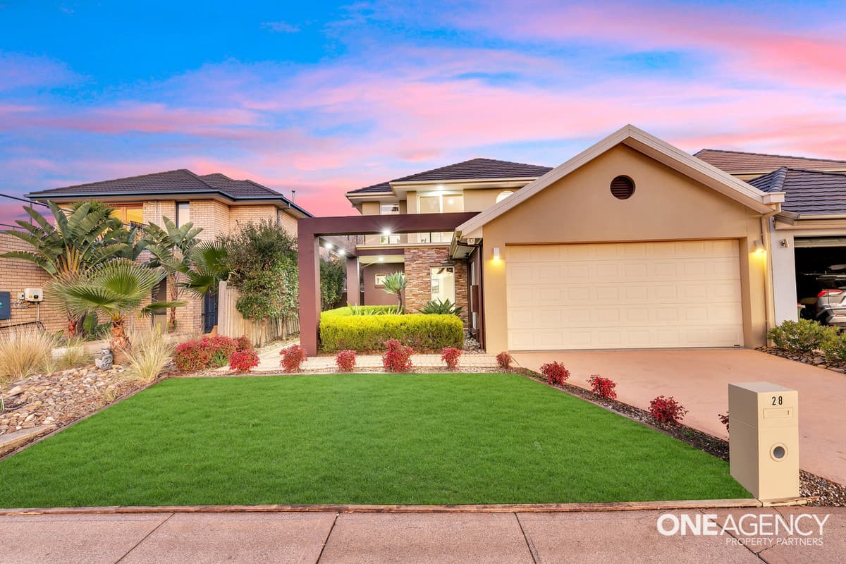 28 Scenic Drive, Sanctuary Lakes, Sanctuary Lakes - Image 1