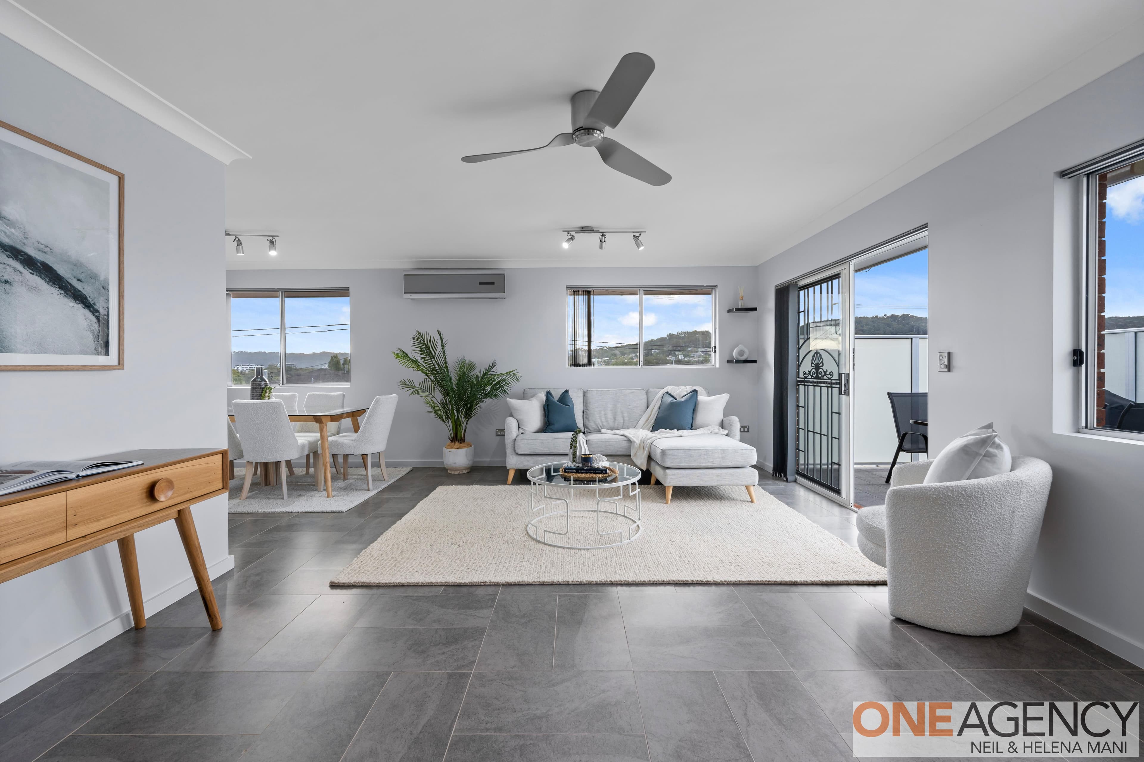 2/33 George Street, East Gosford, East Gosford - Image 1