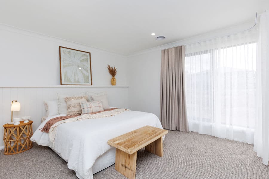 31 PRESTON Crescent, Lloyd, Lloyd - Thumbnail 8