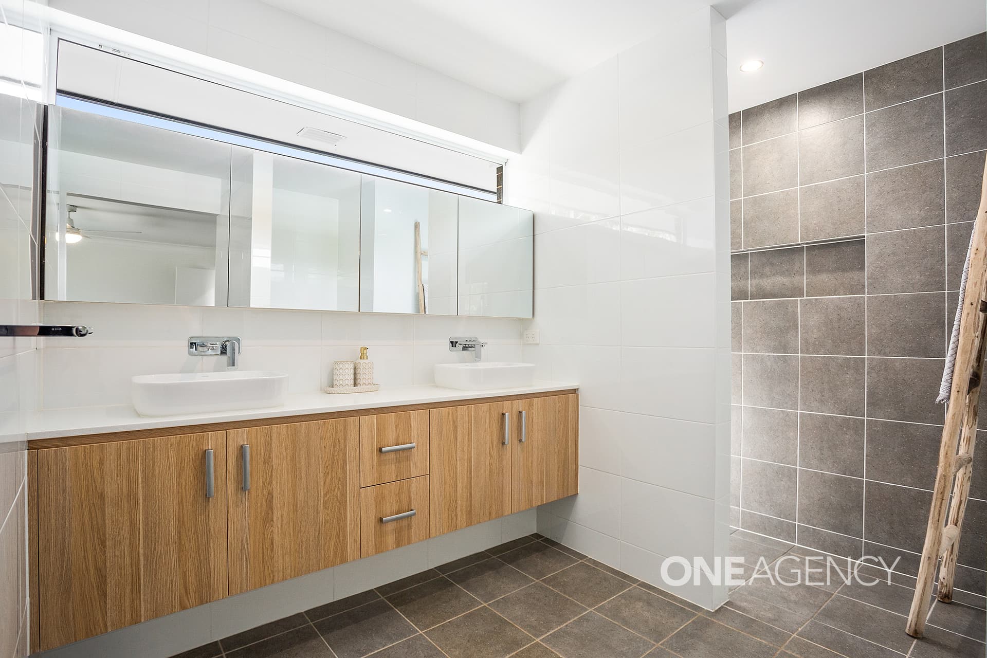 44 Upland Chase, Albion Park, Albion Park - Thumbnail 7