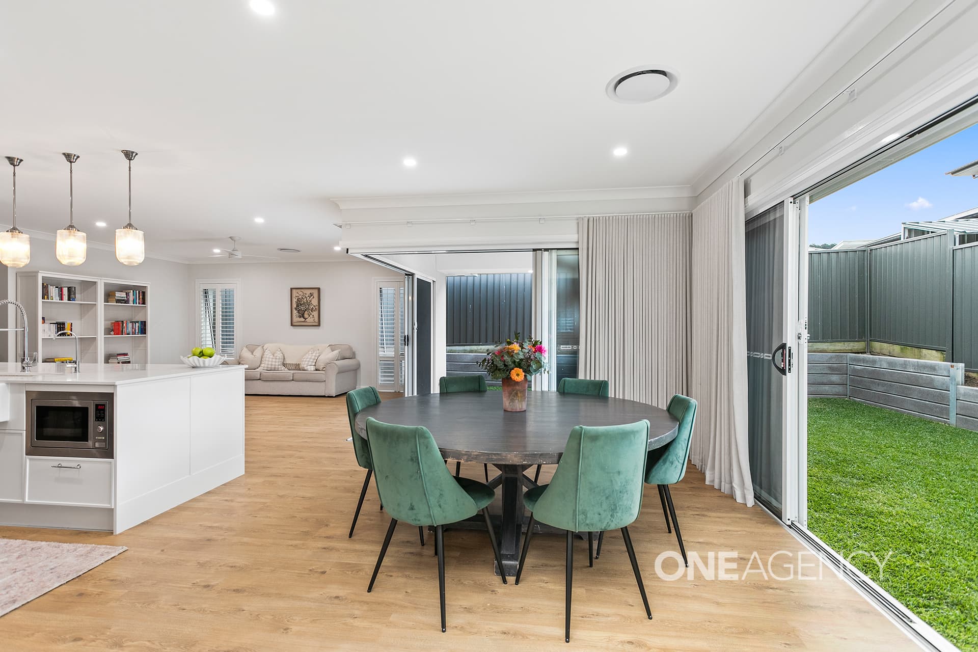 36 Borjeson Circuit, Calderwood, Calderwood - Thumbnail 2