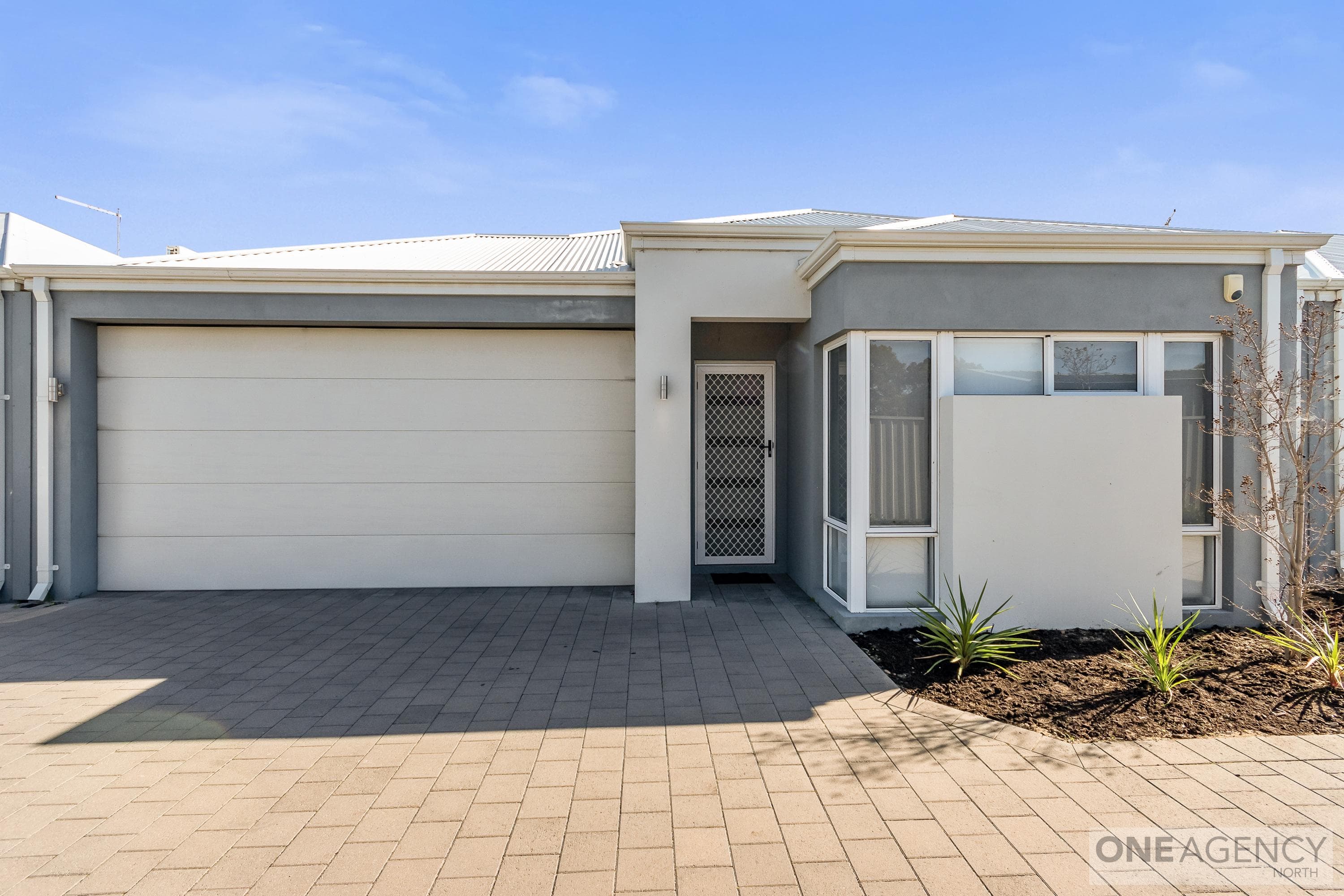 4B Livingstone Way, Padbury, Padbury - Image 1