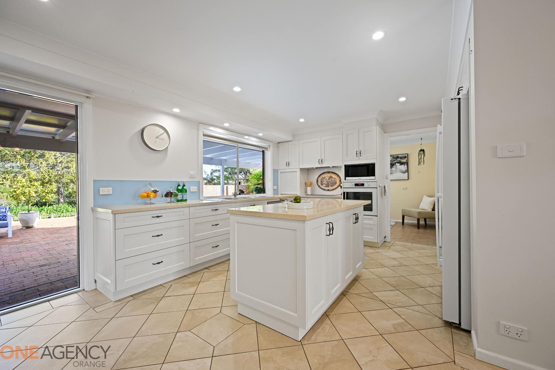64 Green Lane West, Orange, Orange - Thumbnail 8