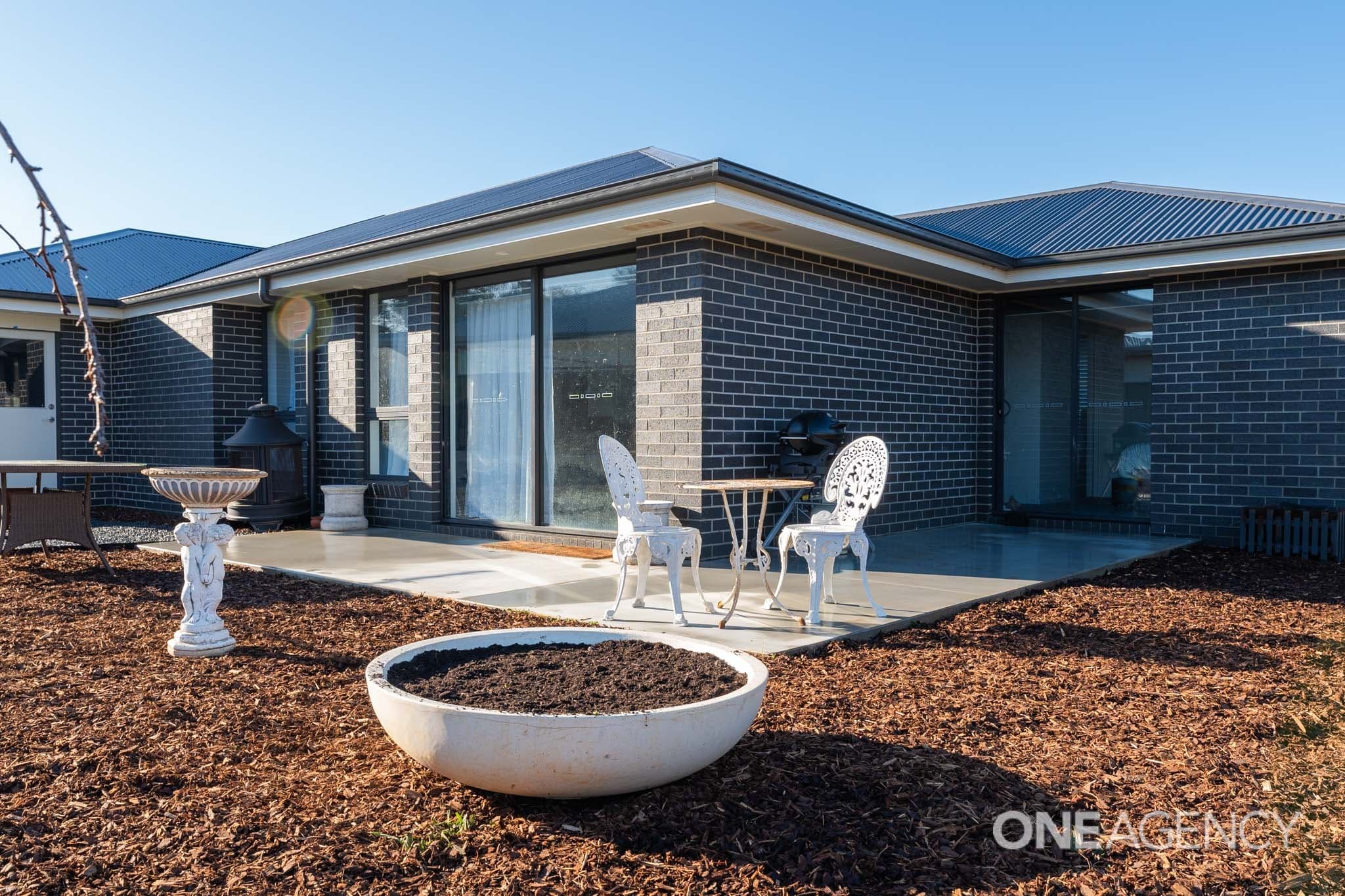 8 Neil Court, Downlands, Downlands - Thumbnail 7