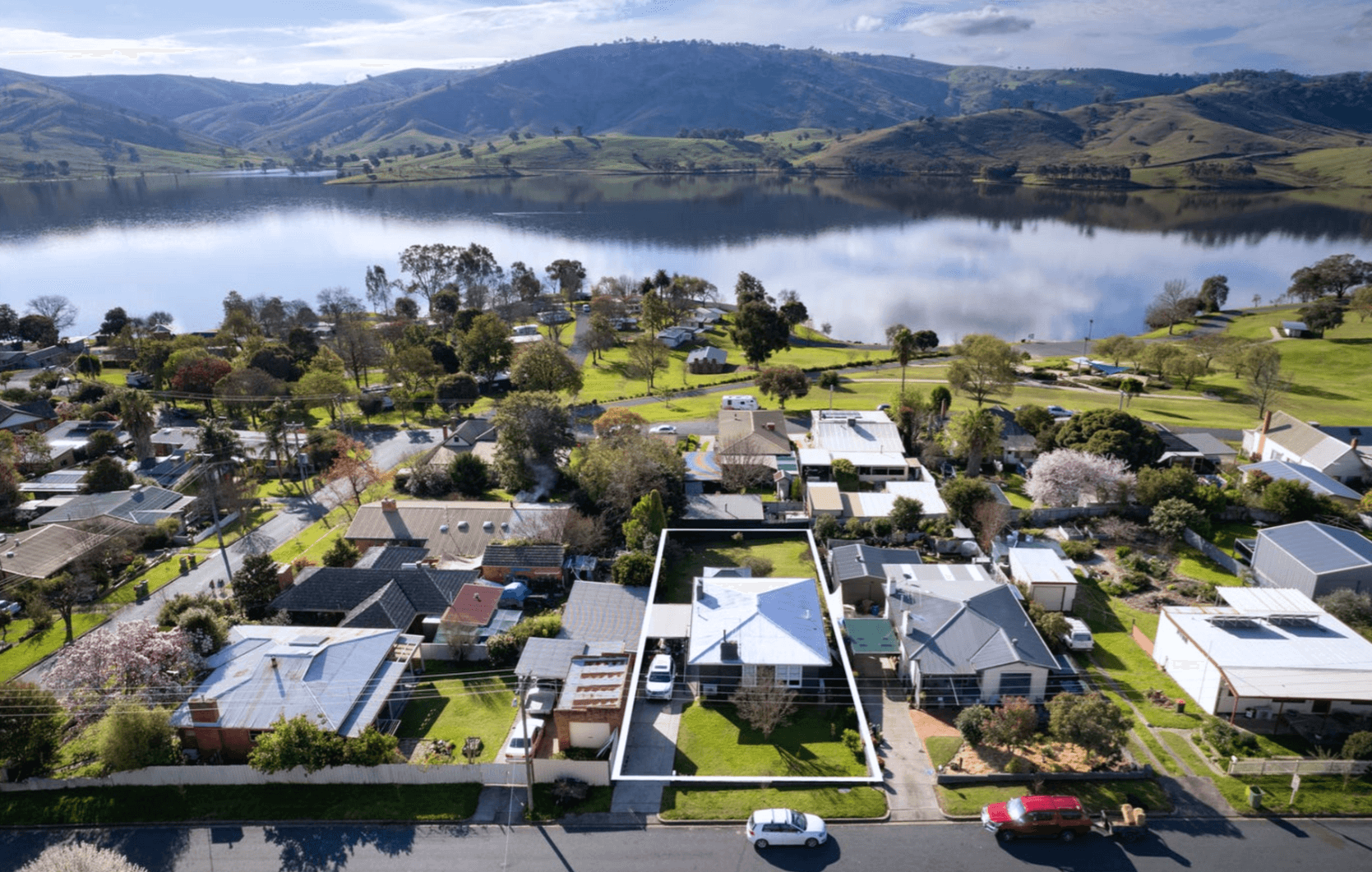15 JILLICO Avenue, Tallangatta, Tallangatta - Thumbnail 3