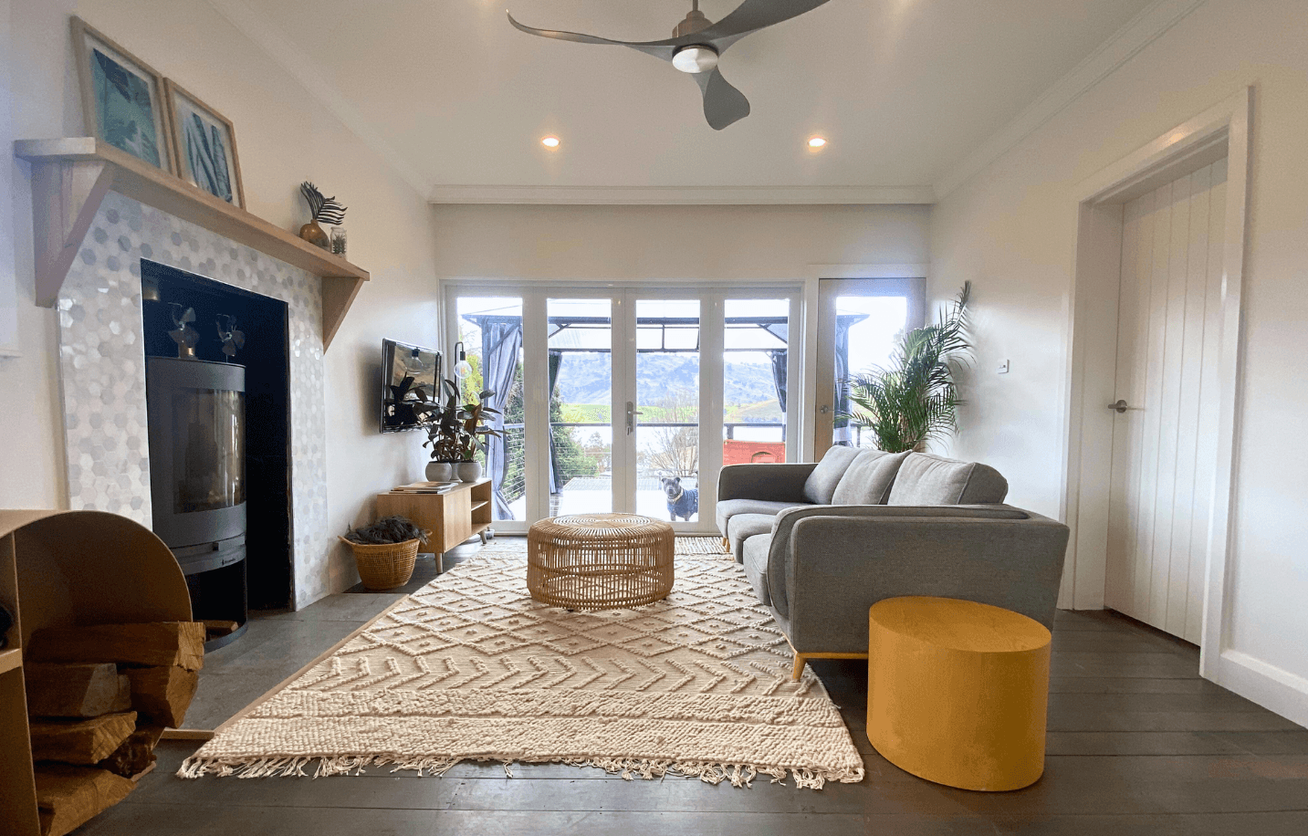 15 JILLICO Avenue, Tallangatta, Tallangatta - Thumbnail 4