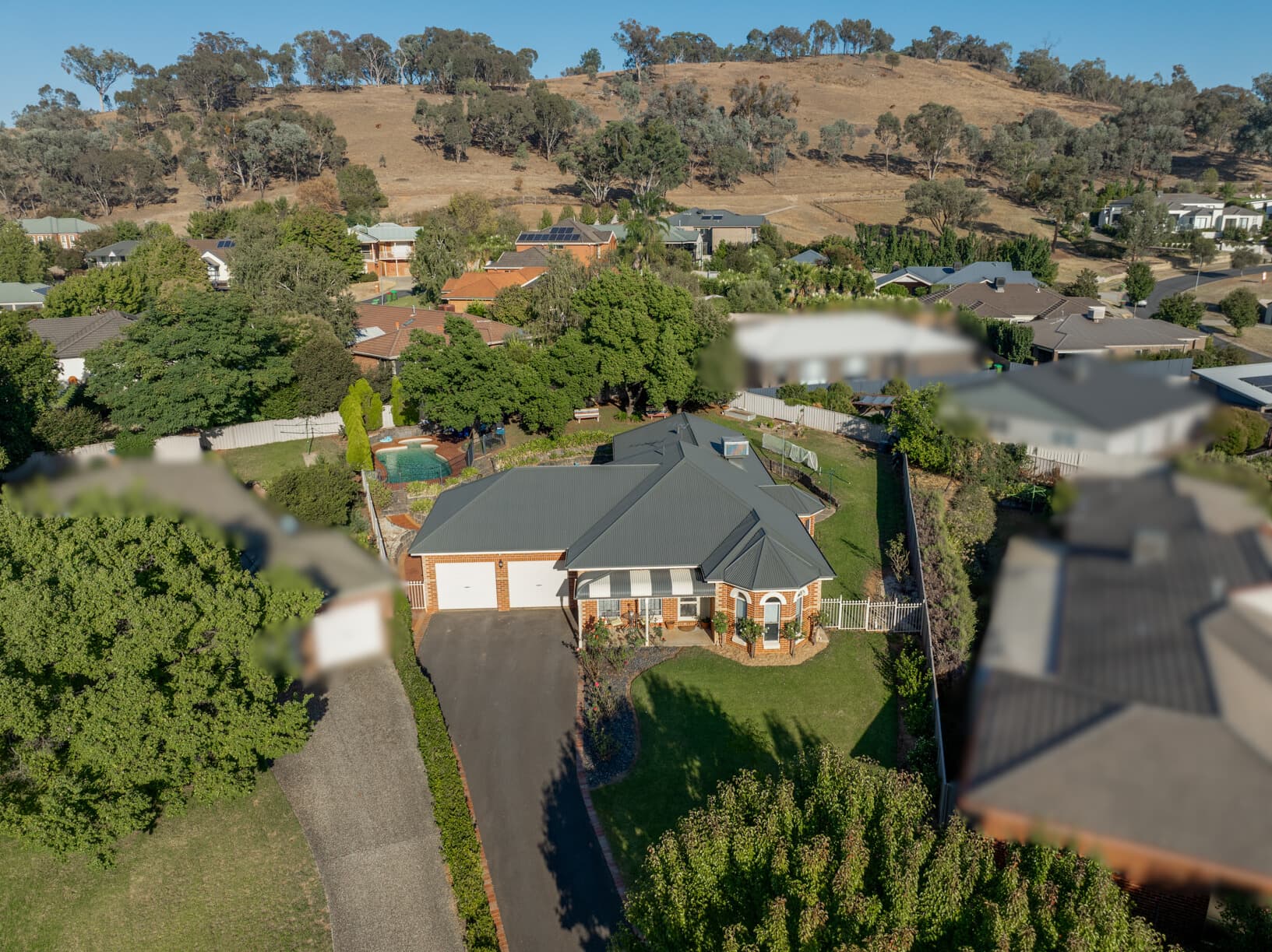 6 HALDON Court, Wodonga, Wodonga - Thumbnail 2