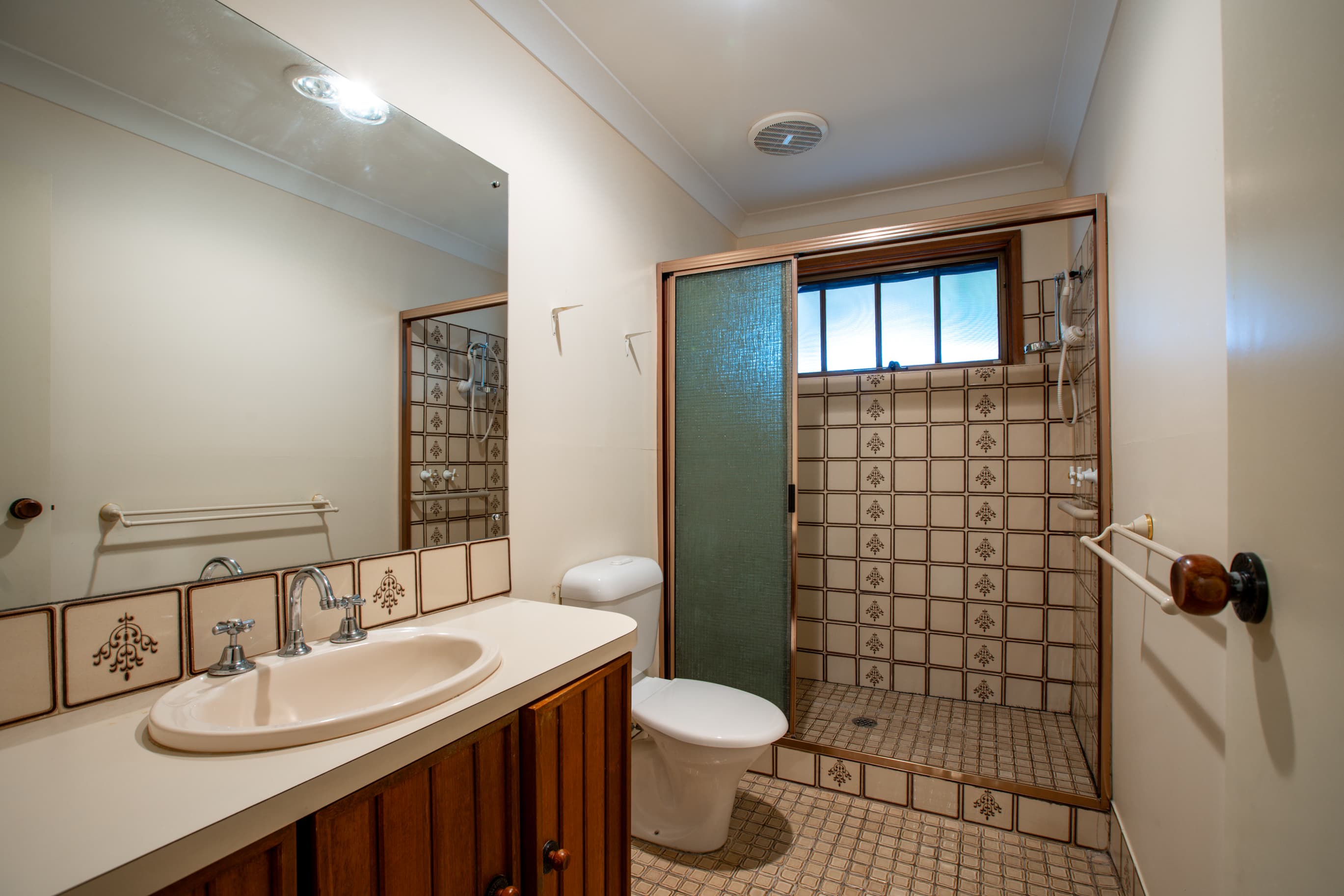 15 HALLAWELL Crescent, Wodonga, Wodonga - Thumbnail 7