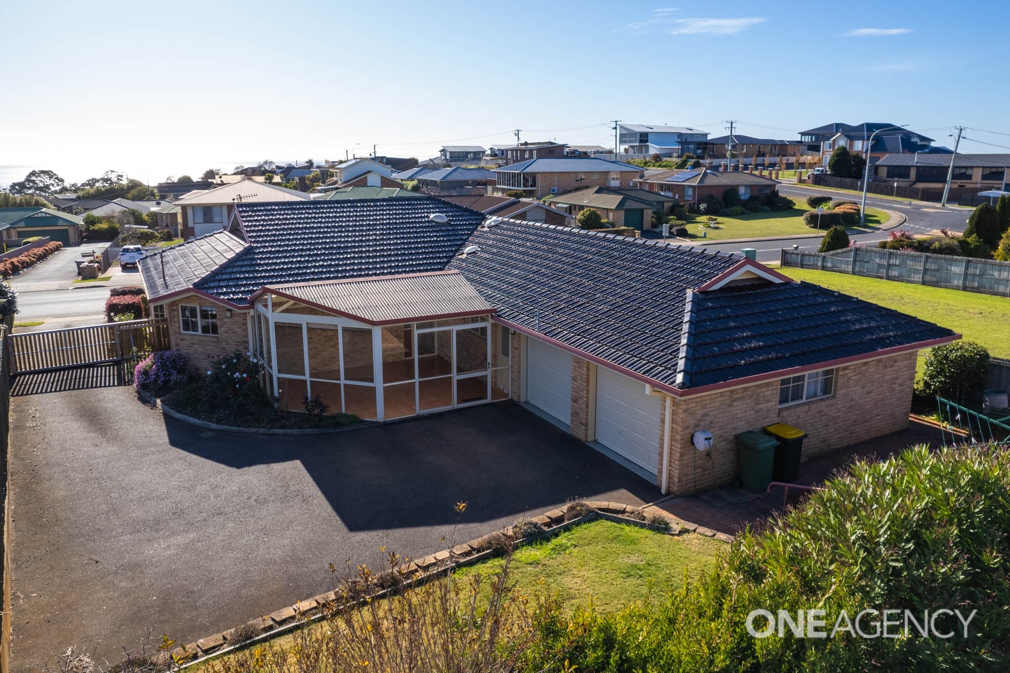 80 Brickport Road, Park Grove, Park Grove - Thumbnail 3